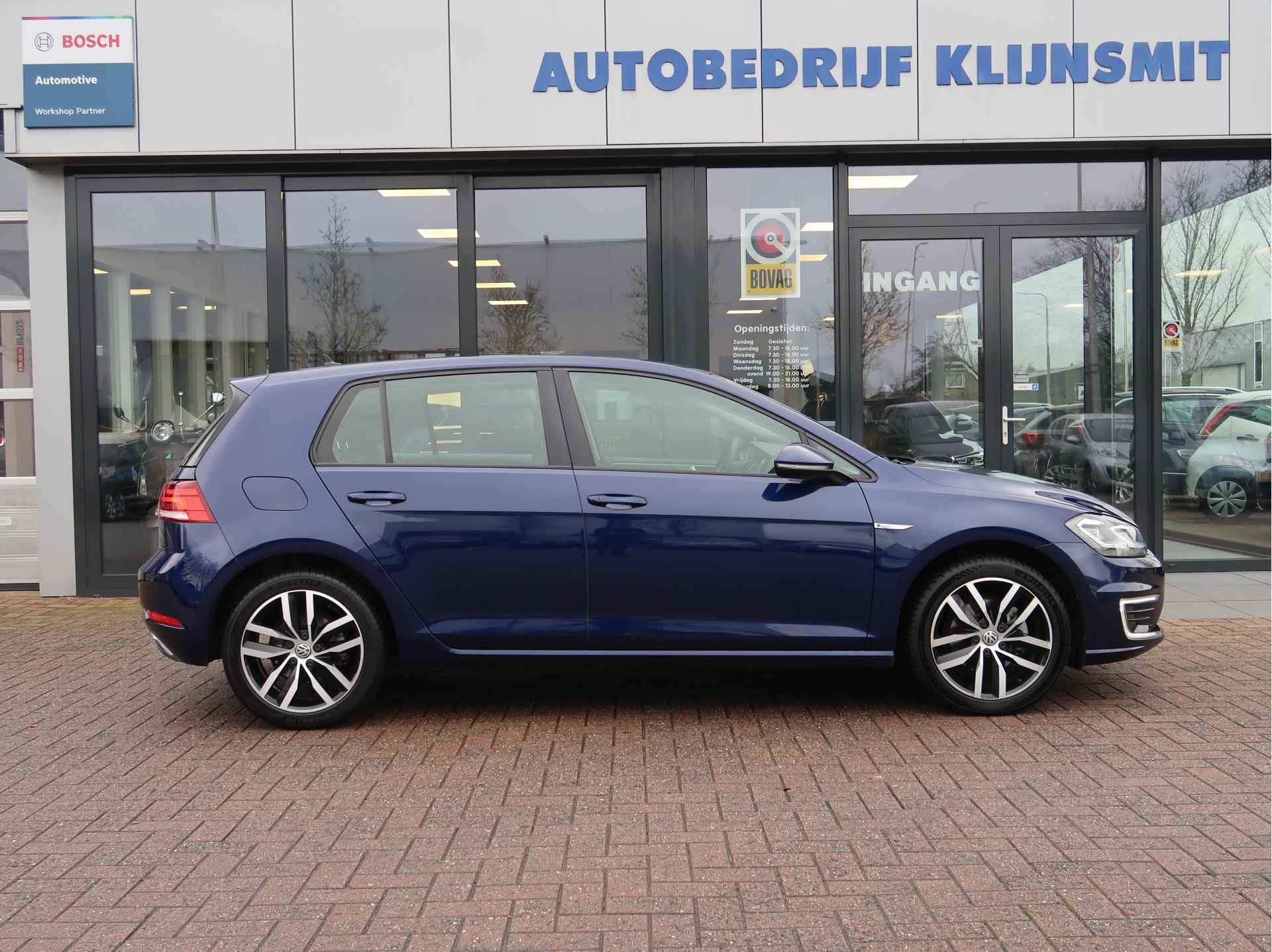 Volkswagen e-Golf E-DITION | Virtual | Leder | Dynaudio | Camera | W.Pomp | 17'' | - 4/32