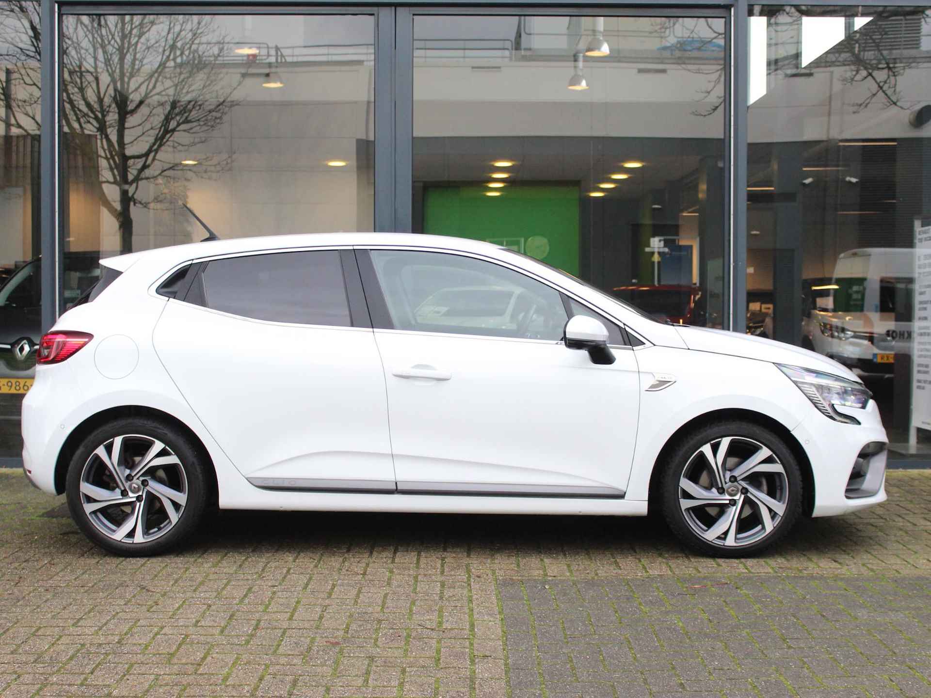 Renault Clio 1.3 TCe R.S. Line AUTOMAAT / 1E EIGENAAR / DEALER OND. / BOSE / 360° CAMERA / PDC 360 / BLIND SPOT / 9,3'' R-LINK NAVI / APPLE CARPLAY / ANDROID AUTO / 17'' LMV - 8/53