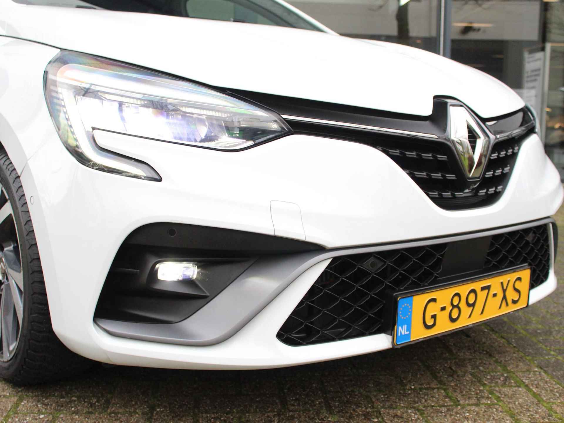 Renault Clio 1.3 TCe R.S. Line AUTOMAAT / 1E EIGENAAR / DEALER OND. / BOSE / 360° CAMERA / PDC 360 / BLIND SPOT / 9,3'' R-LINK NAVI / APPLE CARPLAY / ANDROID AUTO / 17'' LMV - 10/53