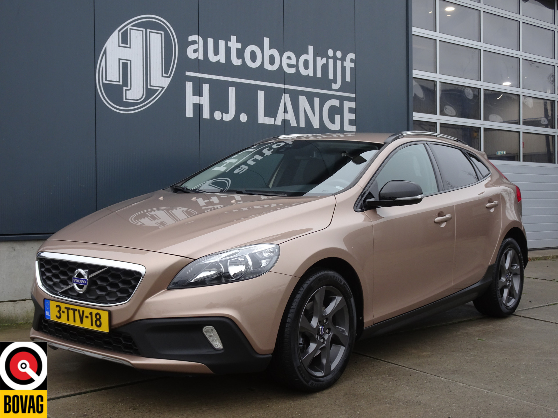 Volvo V40 Cross Country 1.6 T4 Momentum