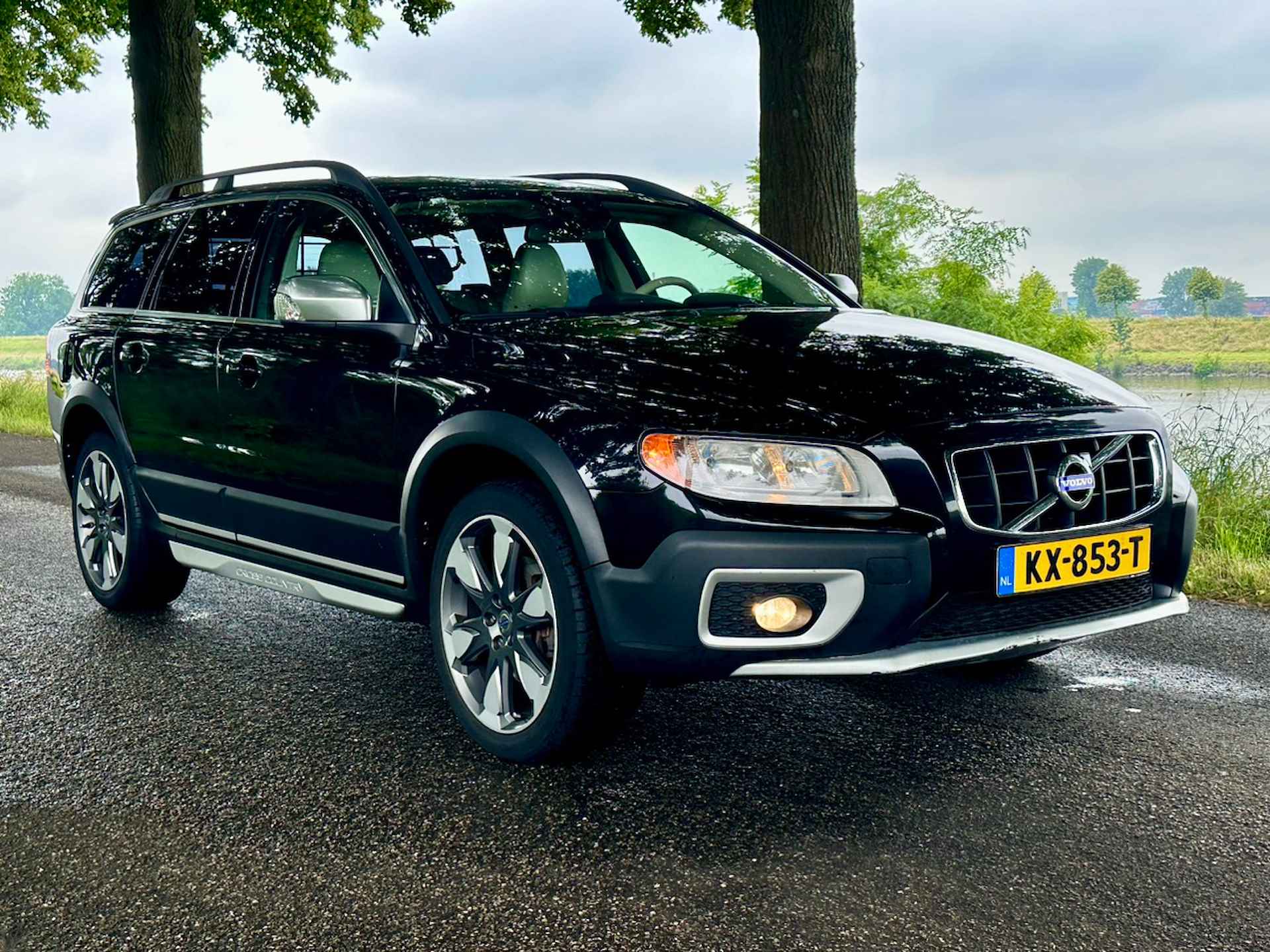 Volvo XC70 2.4 D5 Kinetic | Dealer onderhouden | Vijfcilinder | Trekhaak - 5/22