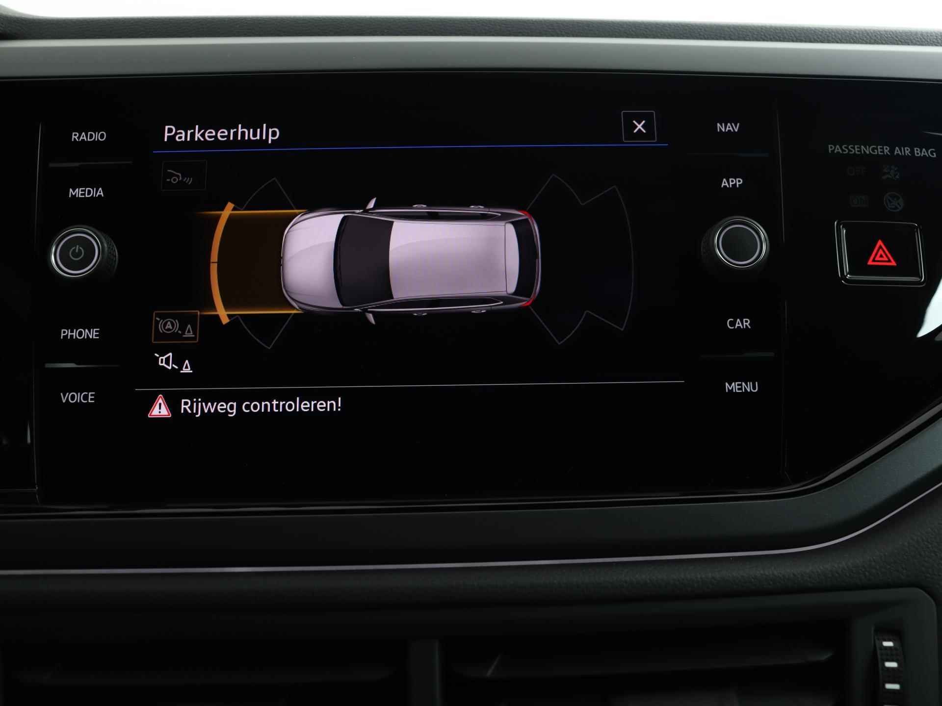 Volkswagen Polo 1.0 TSI 95PK R-Line | IQ.Light | Camera | Navigatie | Apple CarPlay | Keyless | 17" 'Bergamo' | Adaptive Cruise | Getint Glas | - 41/47