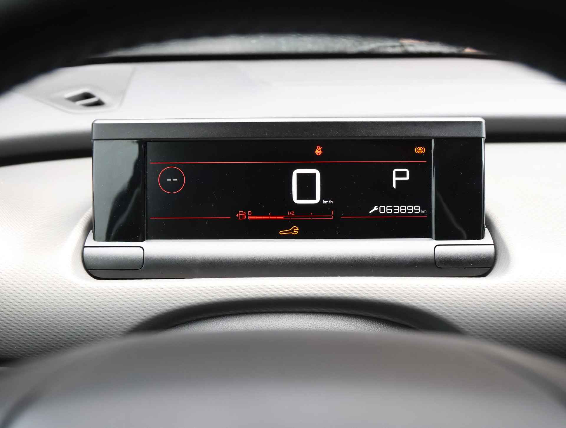 Citroen C4 Cactus Shine Plus 130pk Automaat (1ste eig.|Cruise control|Navigatie|CarPlay & Android Auto||LMV|Climate control|Dodehoekwaarschuwing) - 28/41