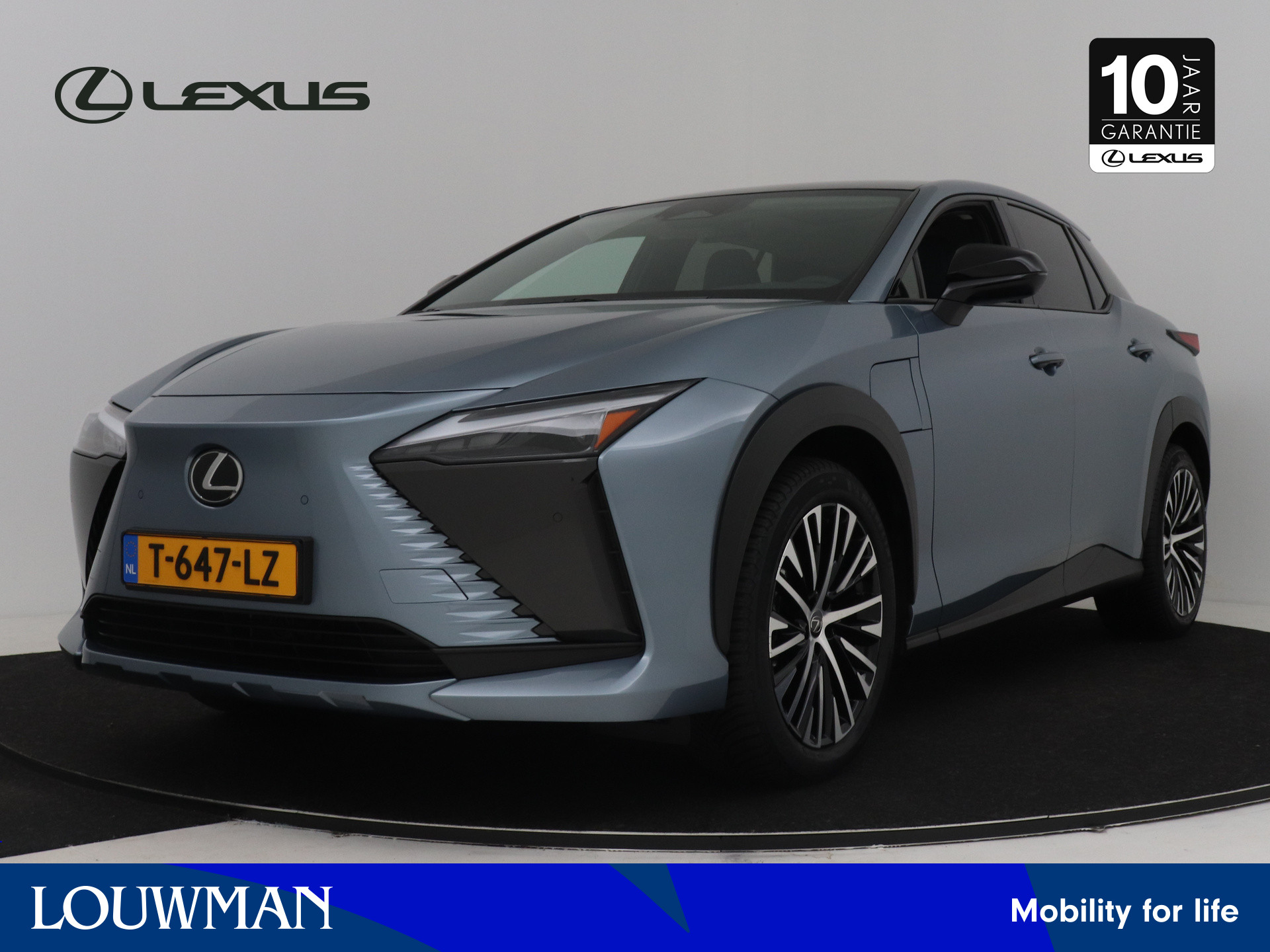 Lexus RZ 450e Executive Line 71 kWh | Direct-4 AWD | 20" met All-Season banden | Lexus Link Pro multimedia |