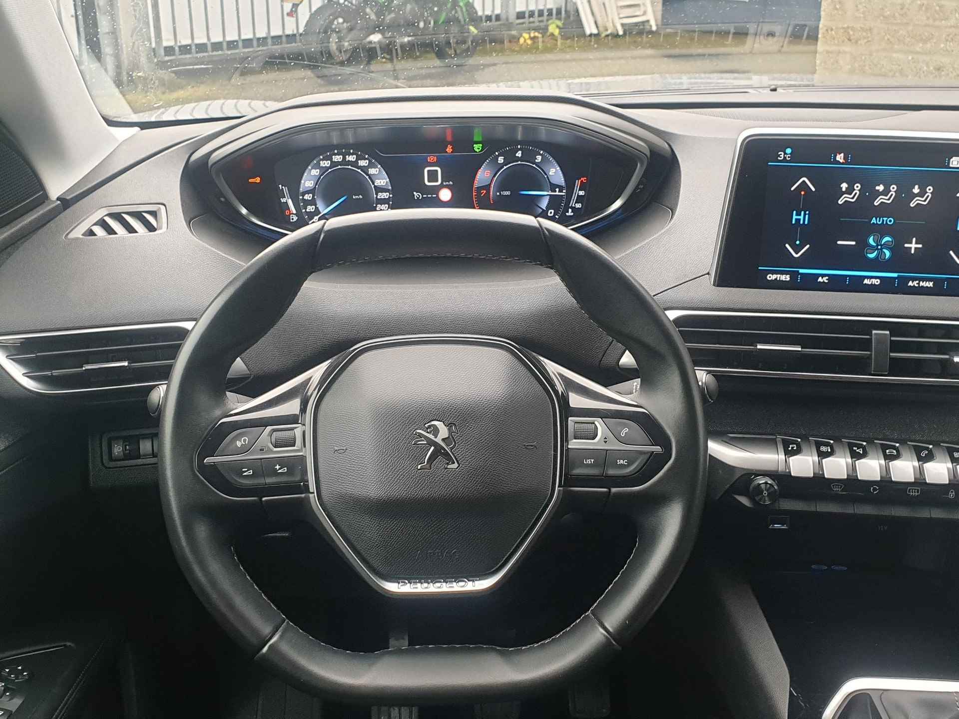 Peugeot 5008 1.2 PureTech Blue Lease Premium | Navigatie | Camera | Cruise Control - 18/45