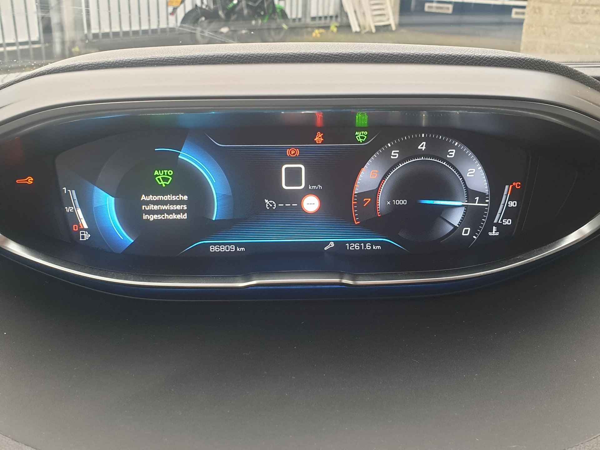 Peugeot 5008 1.2 PureTech Blue Lease Premium | Navigatie | Camera | Cruise Control - 20/45