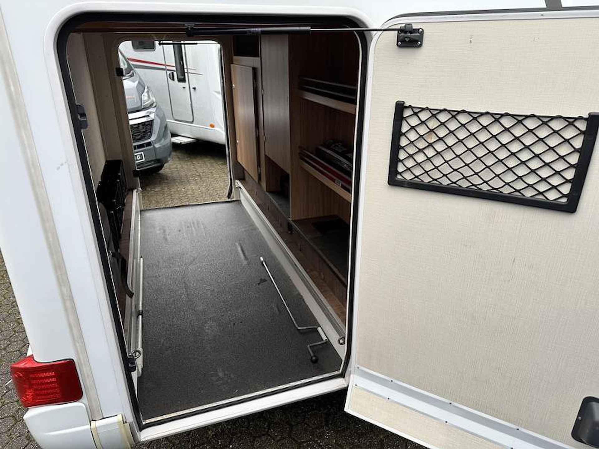 Hymer Tramp 578 GL  - 2 APARTE BEDDEN - 7/25