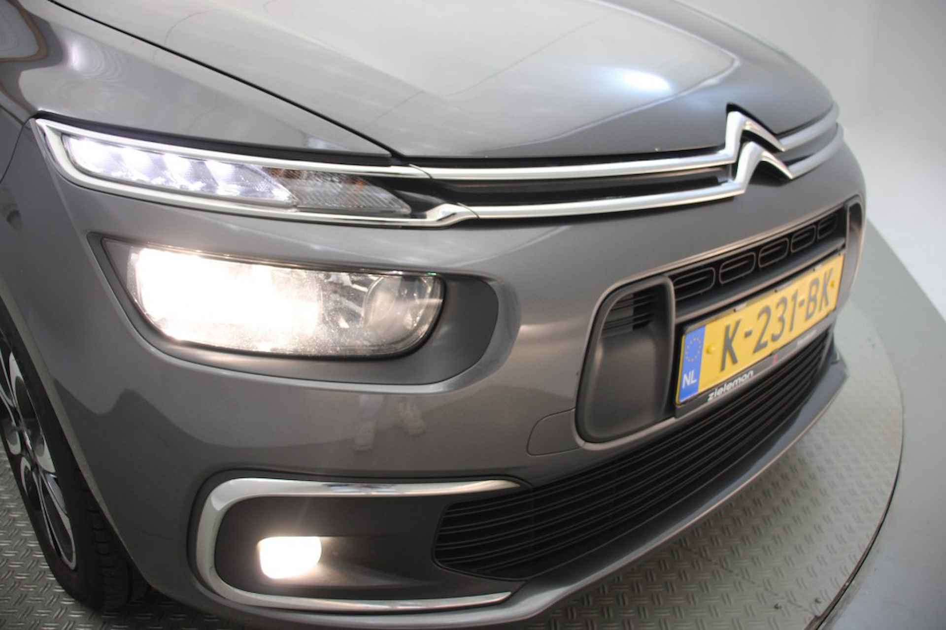 CITROEN C4 Grand Spacetourer 1.2 PureTech Business 7 persoons - 32/36