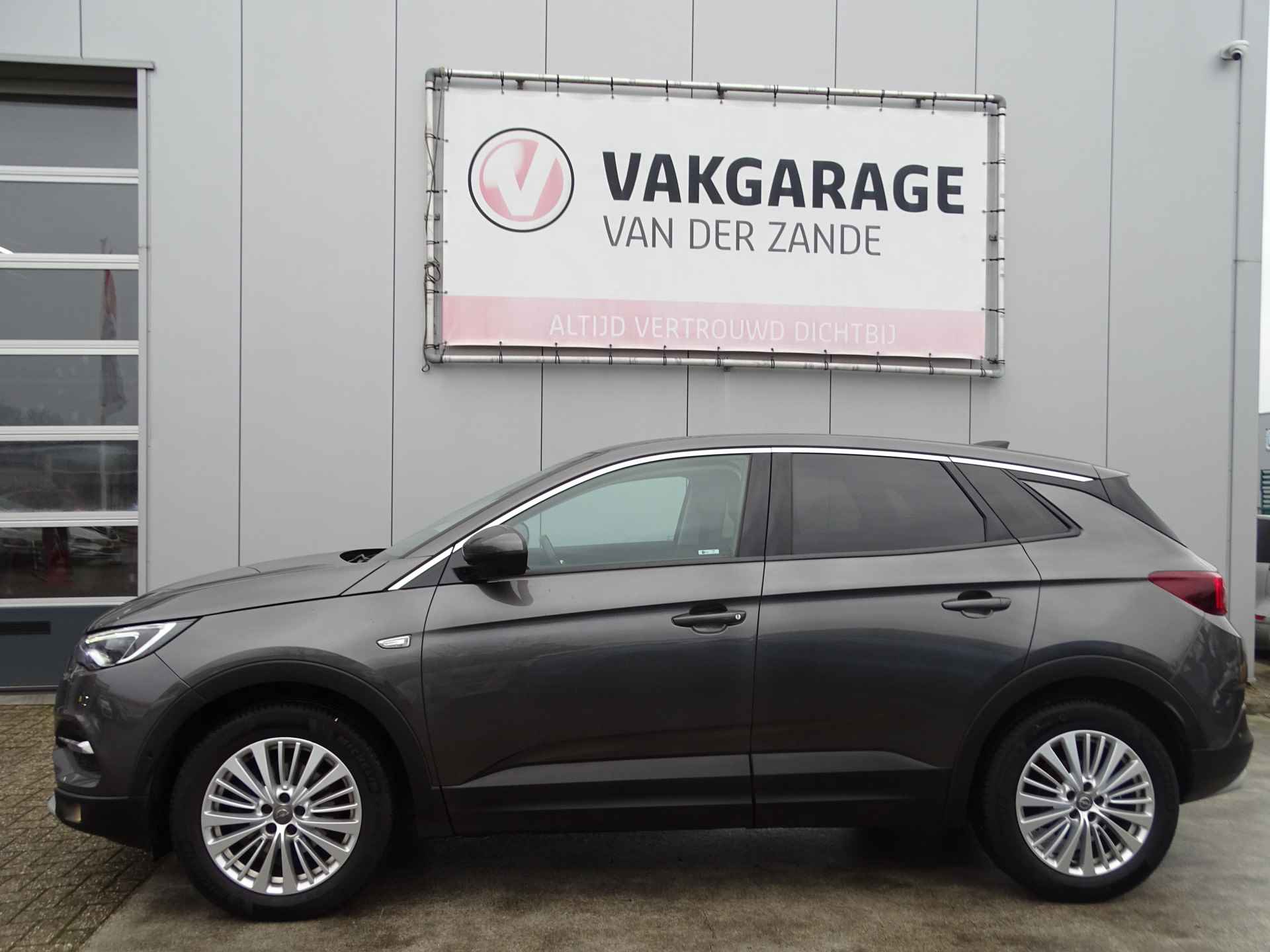 Opel Grandland X 1.2 Turbo Innovation, Cruise Control, Navi, Vol Leder, Compleet, NL/NAP! - 20/68