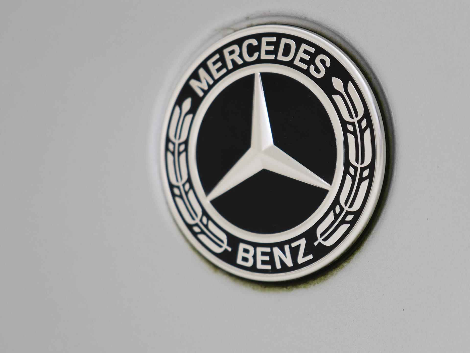 Mercedes-Benz EQA 250 Business Line 67 kWh / Carplay - 29/33