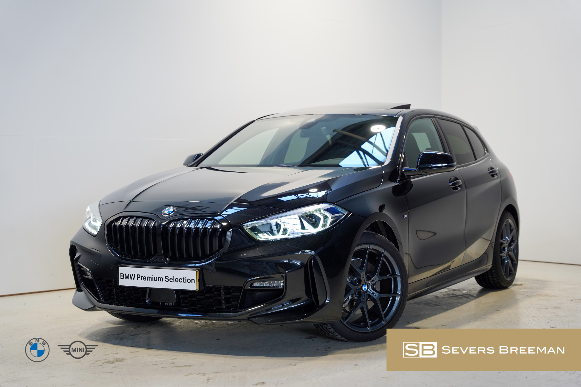 BMW 1 Serie 5-deurs 118i M Sportpakket Aut. bij viaBOVAG.nl