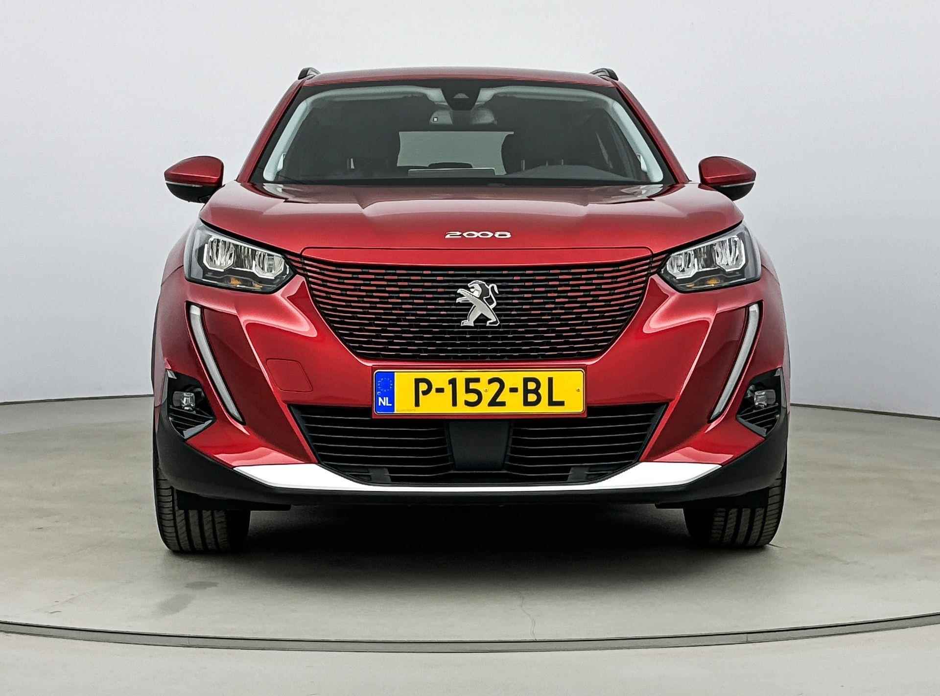 Peugeot e-2008 SUV  EV- Allure 50 kWh | 3 Fase | Adaptive Cruise Control | Stoelverwarming | Camera | Navigatie - 9/39