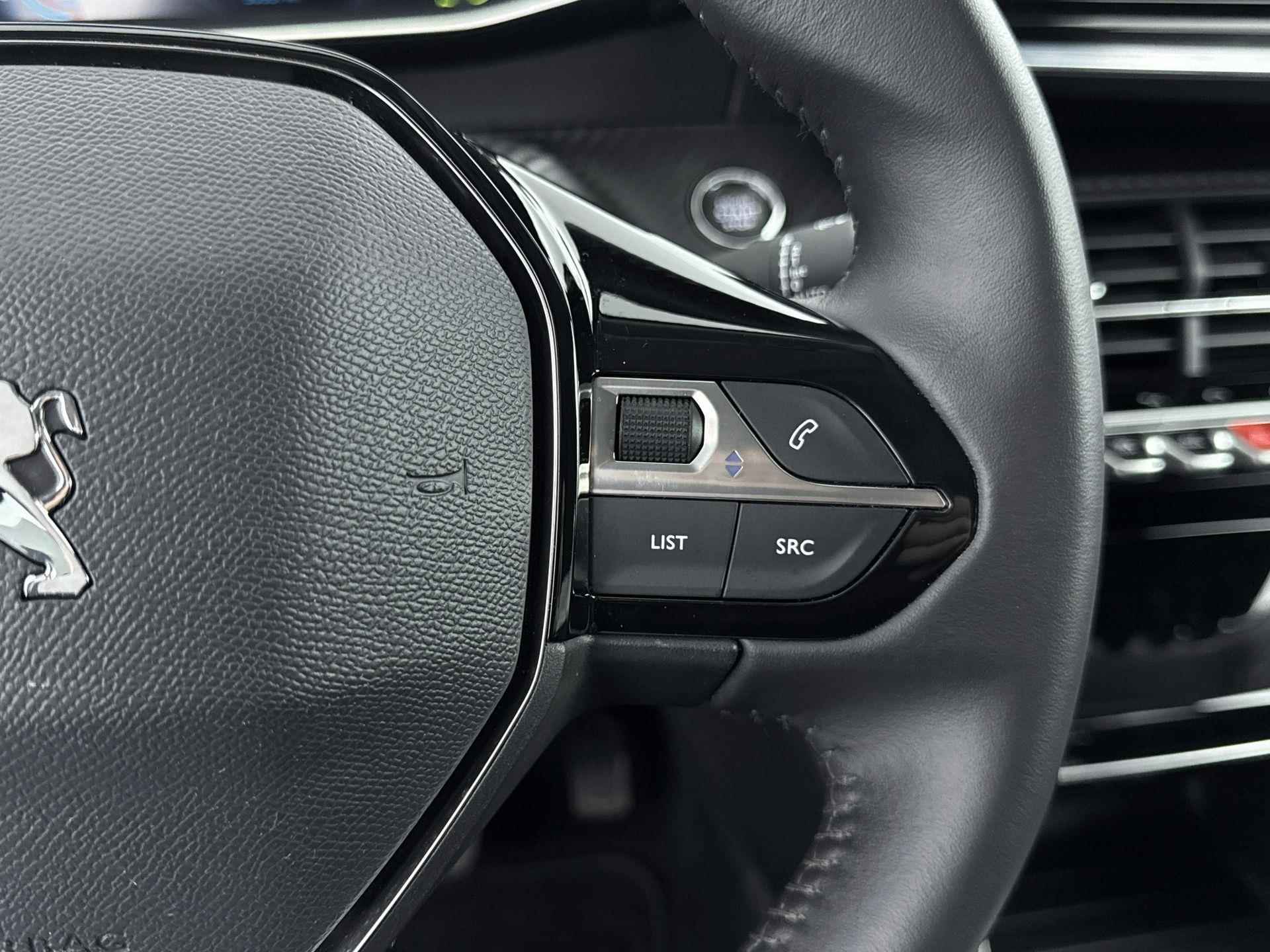 Peugeot e-2008 SUV  EV- Allure 50 kWh | 3 Fase | Adaptive Cruise Control | Stoelverwarming | Camera | Navigatie - 21/39