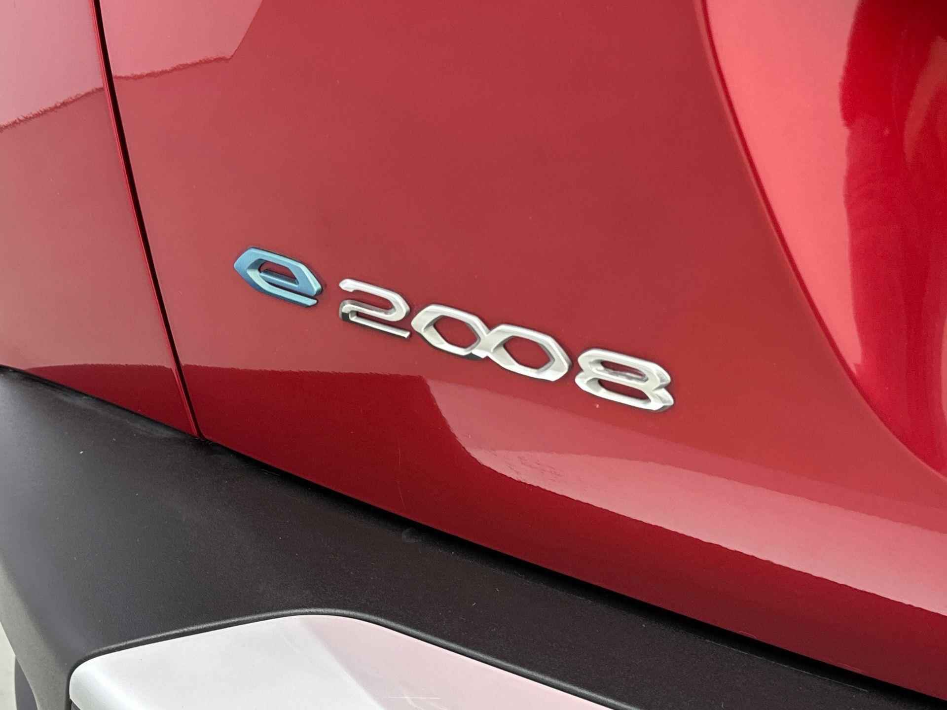 Peugeot e-2008 EV Allure 50 kWh | 3 Fase | Adaptive Cruise Control | Stoelverwarming | Camera | Navigatie - 26/39
