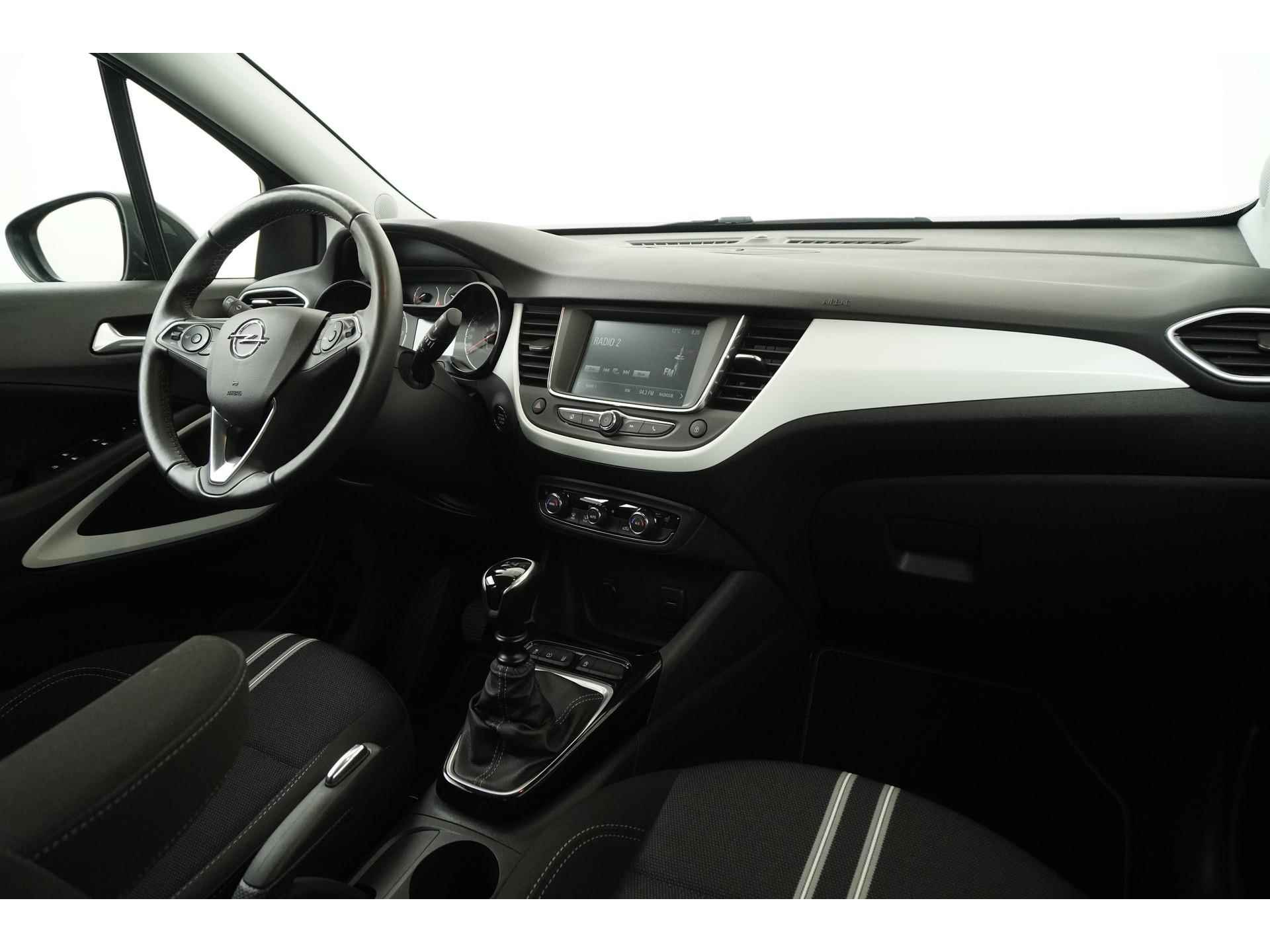 Opel Crossland 1.2 Turbo 130pk Elegance Color Ed. | LED | Camera | Carplay | Winter pakket |  Zondag Open! - 2/38
