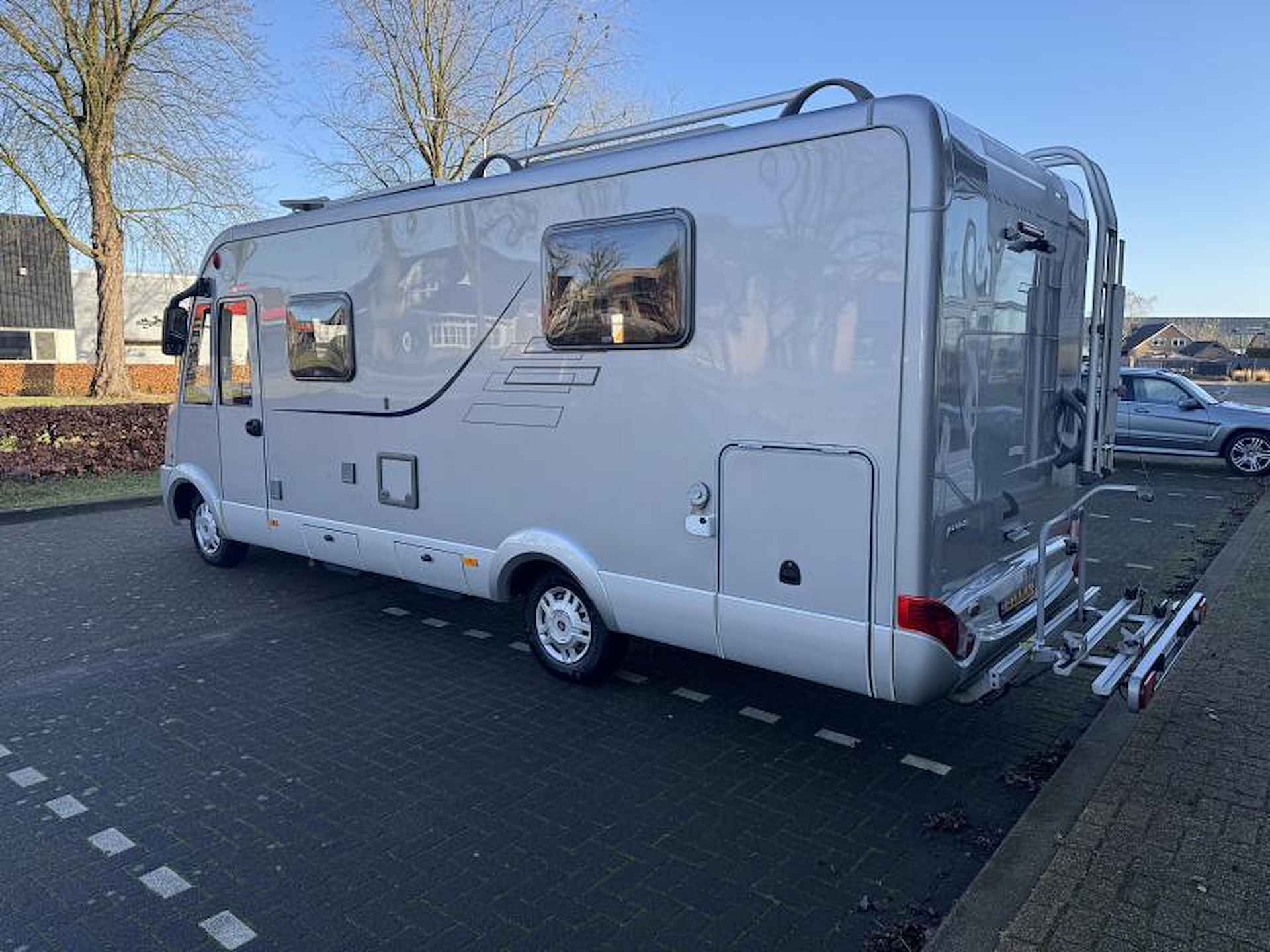 Hymer B698 CL Queensbed - 5/25