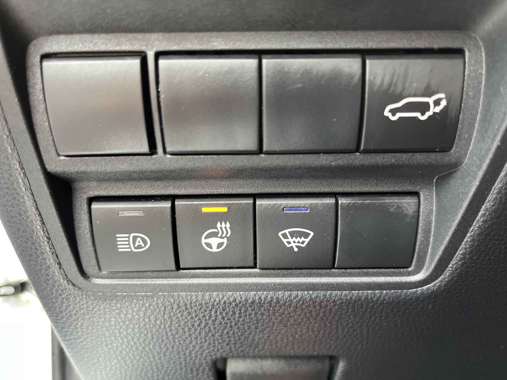 Toyota Yaris Cross 1.5 Hybrid Executive | Navigatie | Apple CarPlay/Android auto | Achteruitrijcamera | Elektrische achterklep - 29/33