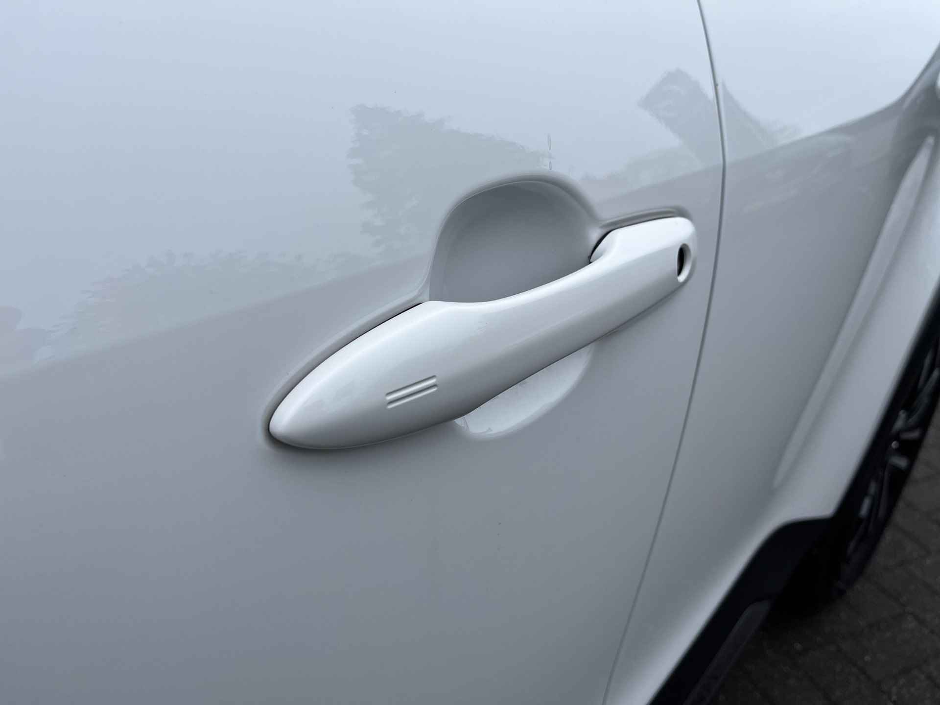 Toyota Yaris Cross 1.5 Hybrid Executive | Navigatie | Apple CarPlay/Android auto | Achteruitrijcamera | Elektrische achterklep - 30/33