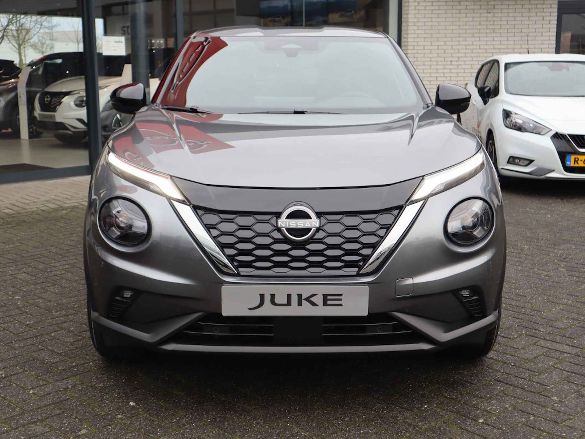 Nissan Juke 1.6 Hybrid. 143PK / Automaat / N-Connecta / Keyless Entry / NAVI - 8/27