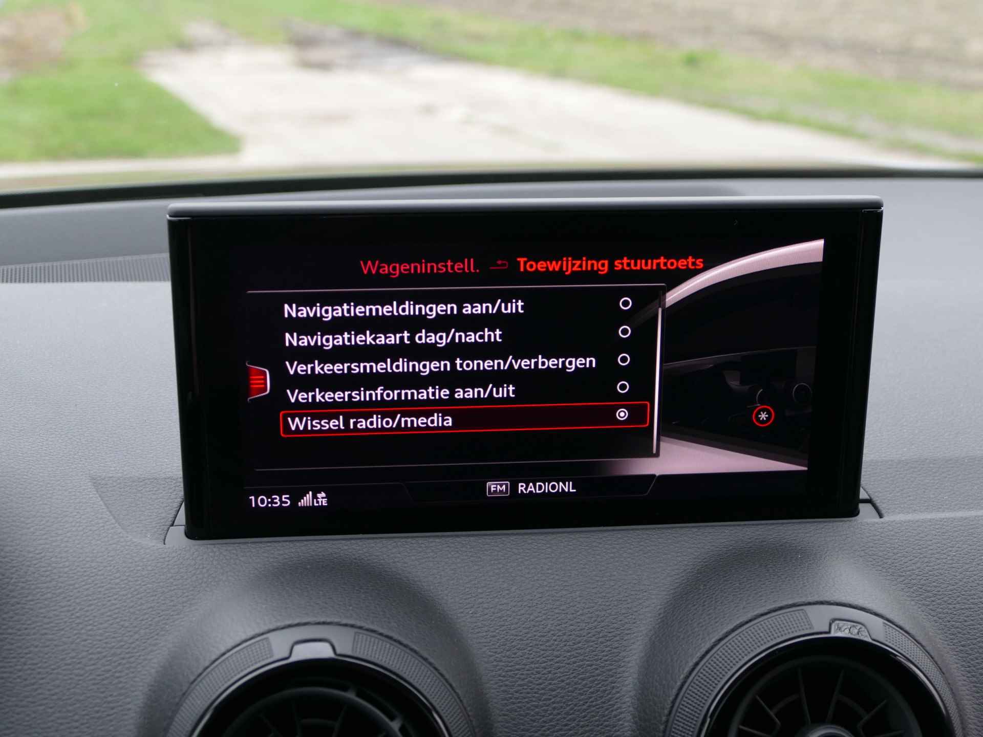 Audi Q2 1.0 TFSI Design Pro Line Plus AUTOMAAT | digitaal dashboard | navigatie | LED koplampen - 27/52