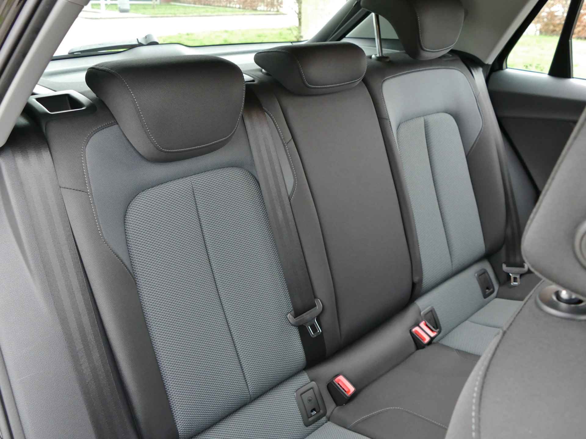 Audi Q2 1.0 TFSI Design Pro Line Plus AUTOMAAT | digitaal dashboard | navigatie | LED koplampen - 36/52