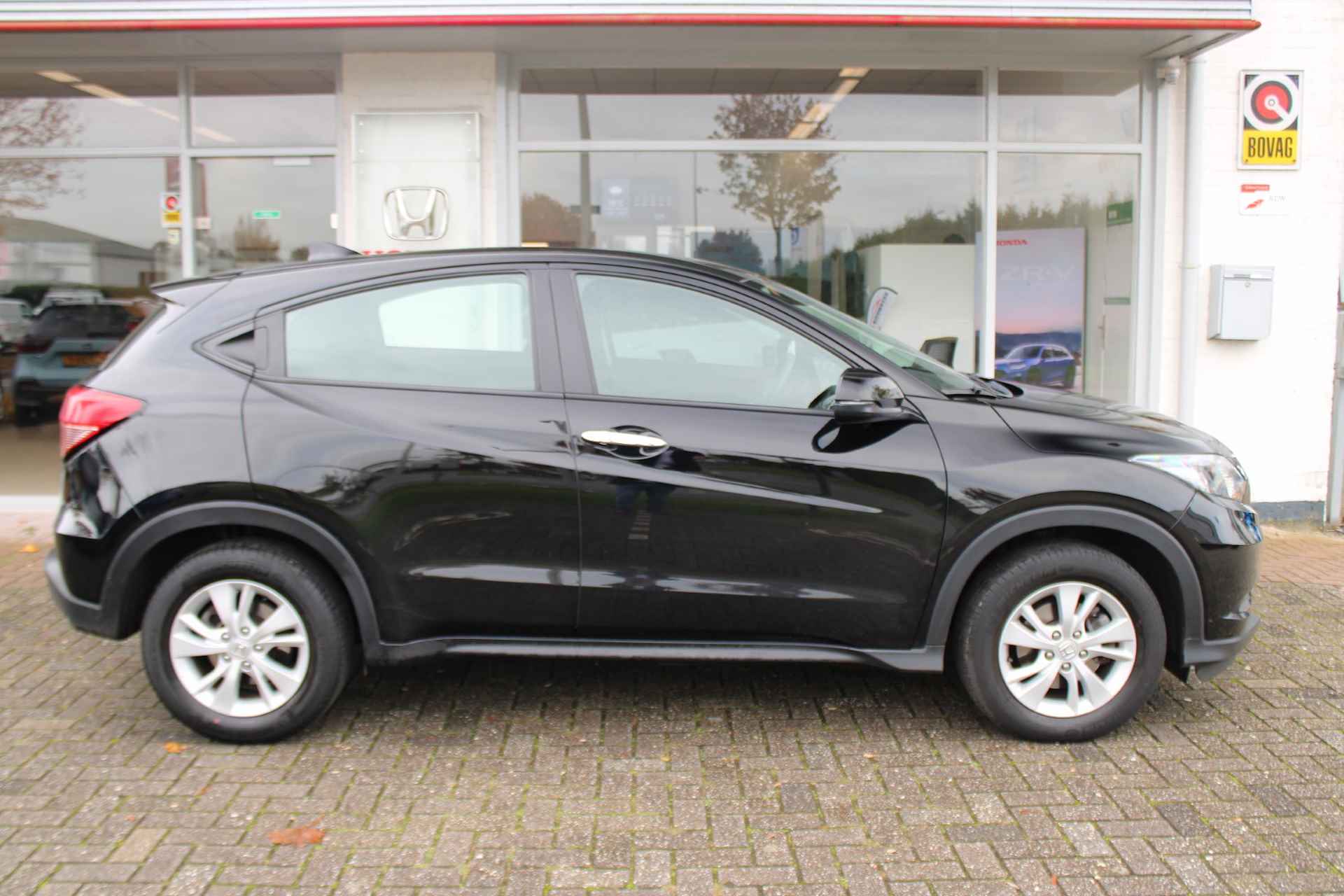 HONDA HR-V 1.5 i-VTEC 130pk Comfort | Navigatie | Trekhaak | Stoel verwarming | Cruise Controle - 3/31