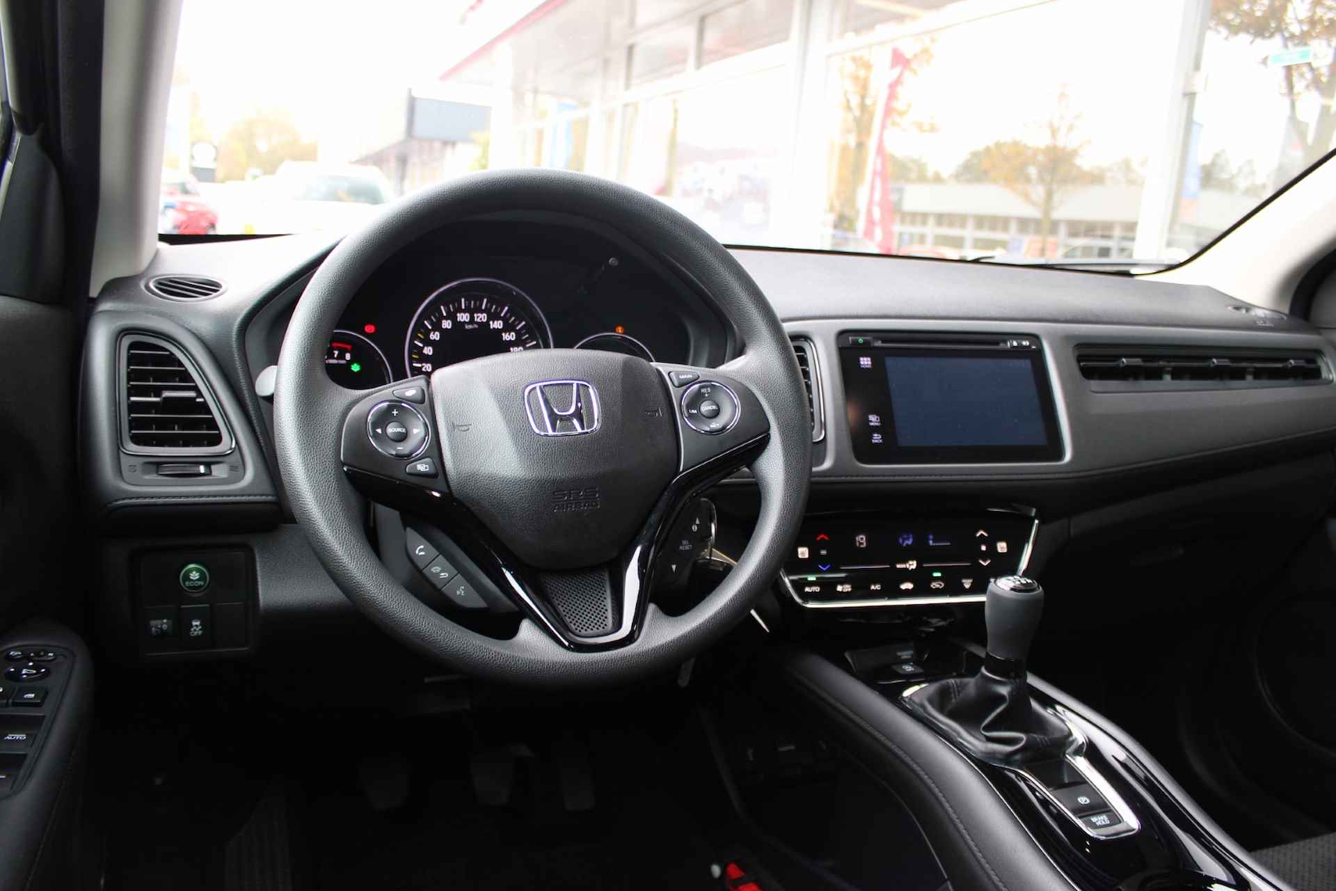 HONDA HR-V 1.5 i-VTEC 130pk Comfort | Navigatie | Trekhaak | Stoel verwarming | Cruise Controle - 4/31