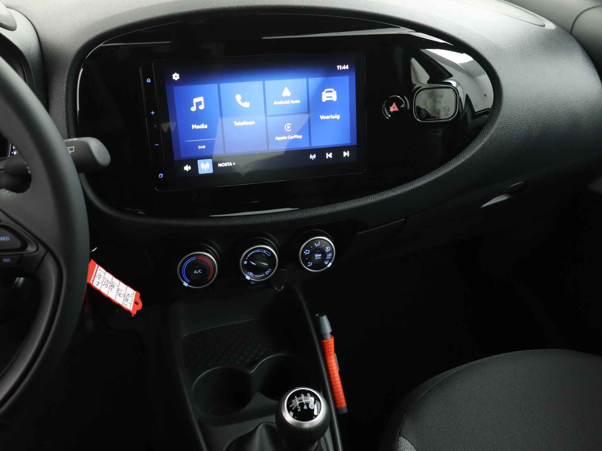 Toyota Aygo X 1.0 VVT-i MT play | Apple CarPlay | Android Auto | - 8/38