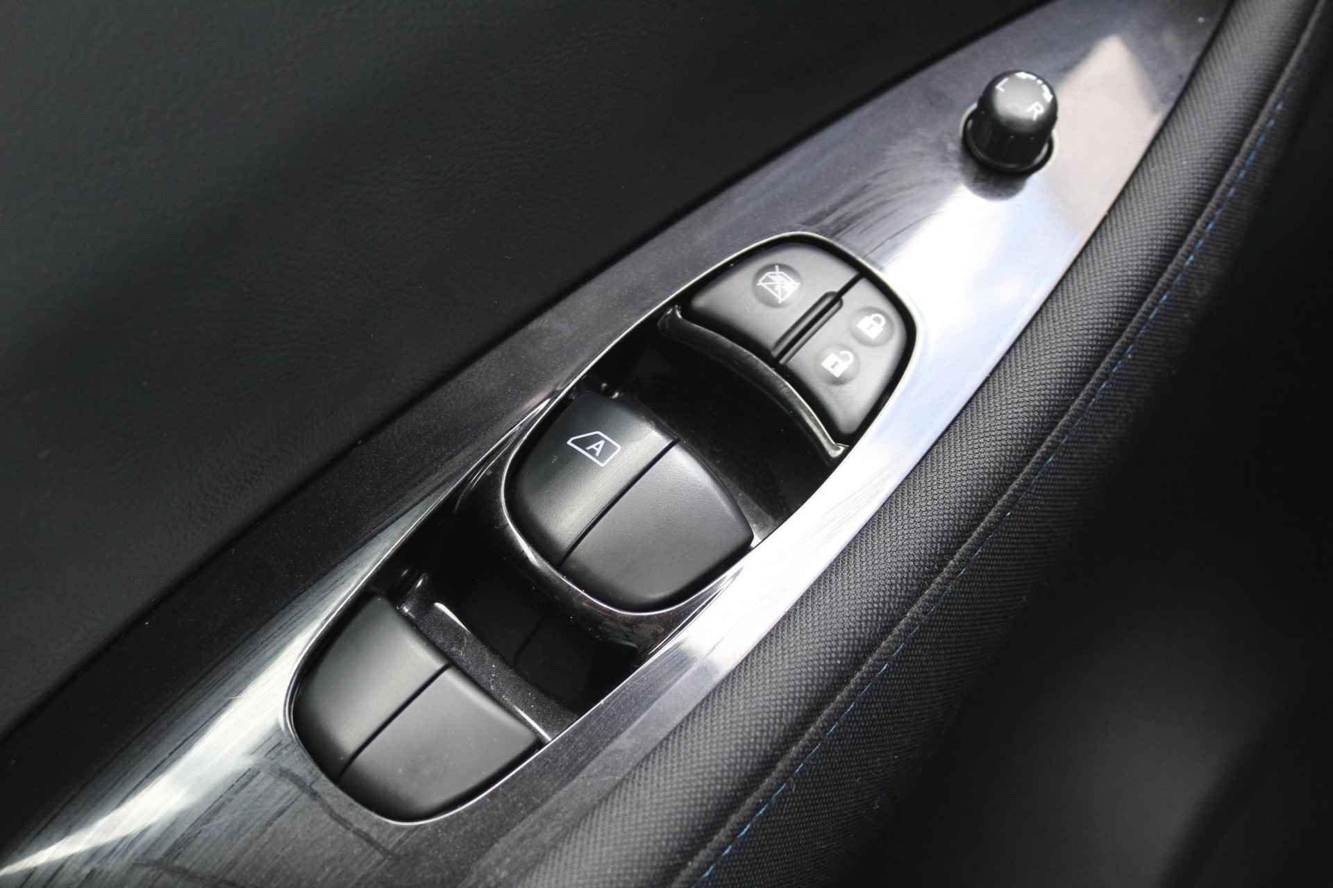 Nissan LEAF Acenta 40 kWh / €2000,- Subsidie Mogelijk / Navigatie + Apple Carplay/Android Auto / Stoel- + Stuurverwarming / Achteruitrijcamera / Cruise Control Adaptief / - 14/41