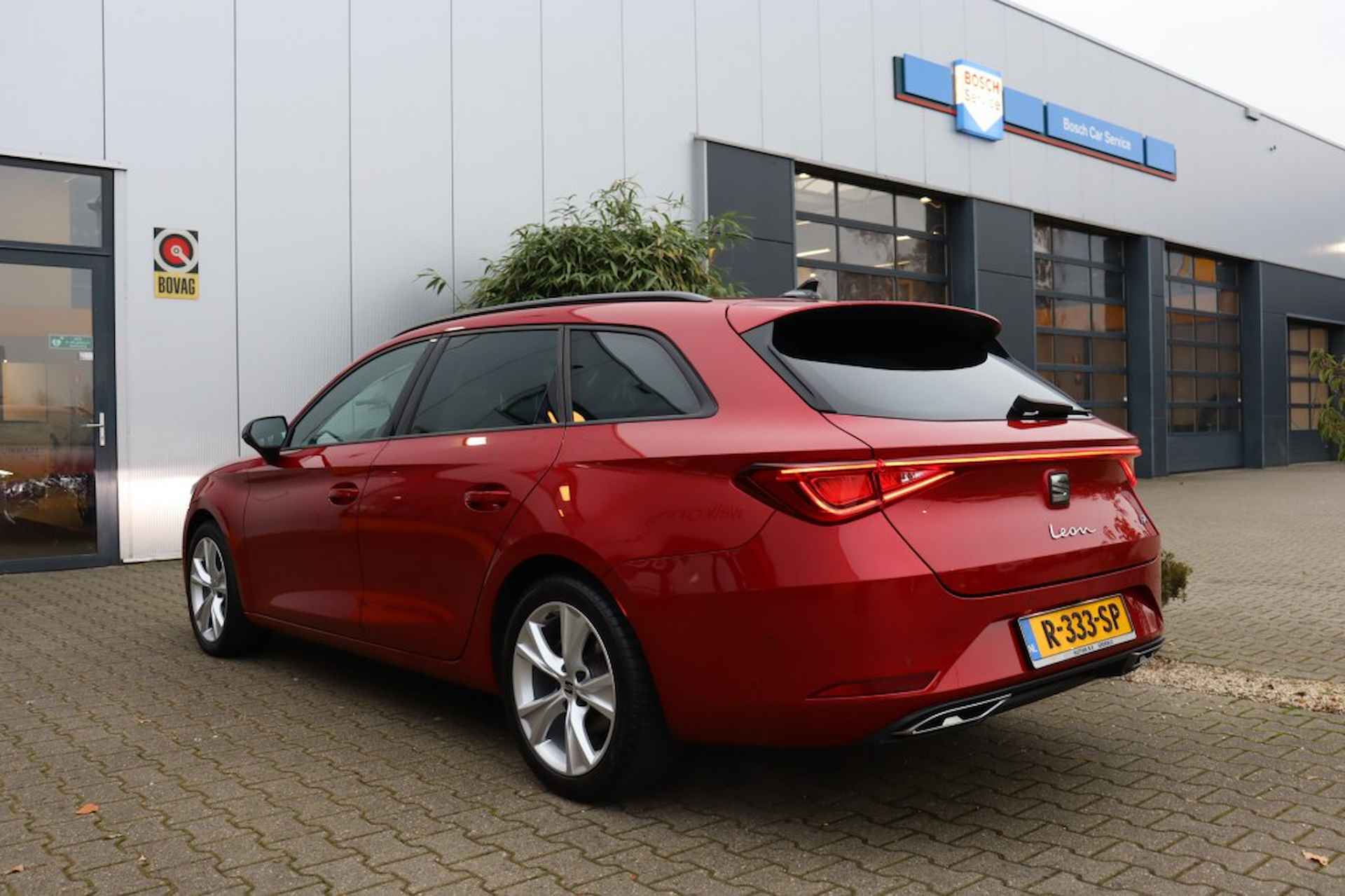 SEAT Leon 1.5 TSI 150 pk FR - Navi - camera - 35/50