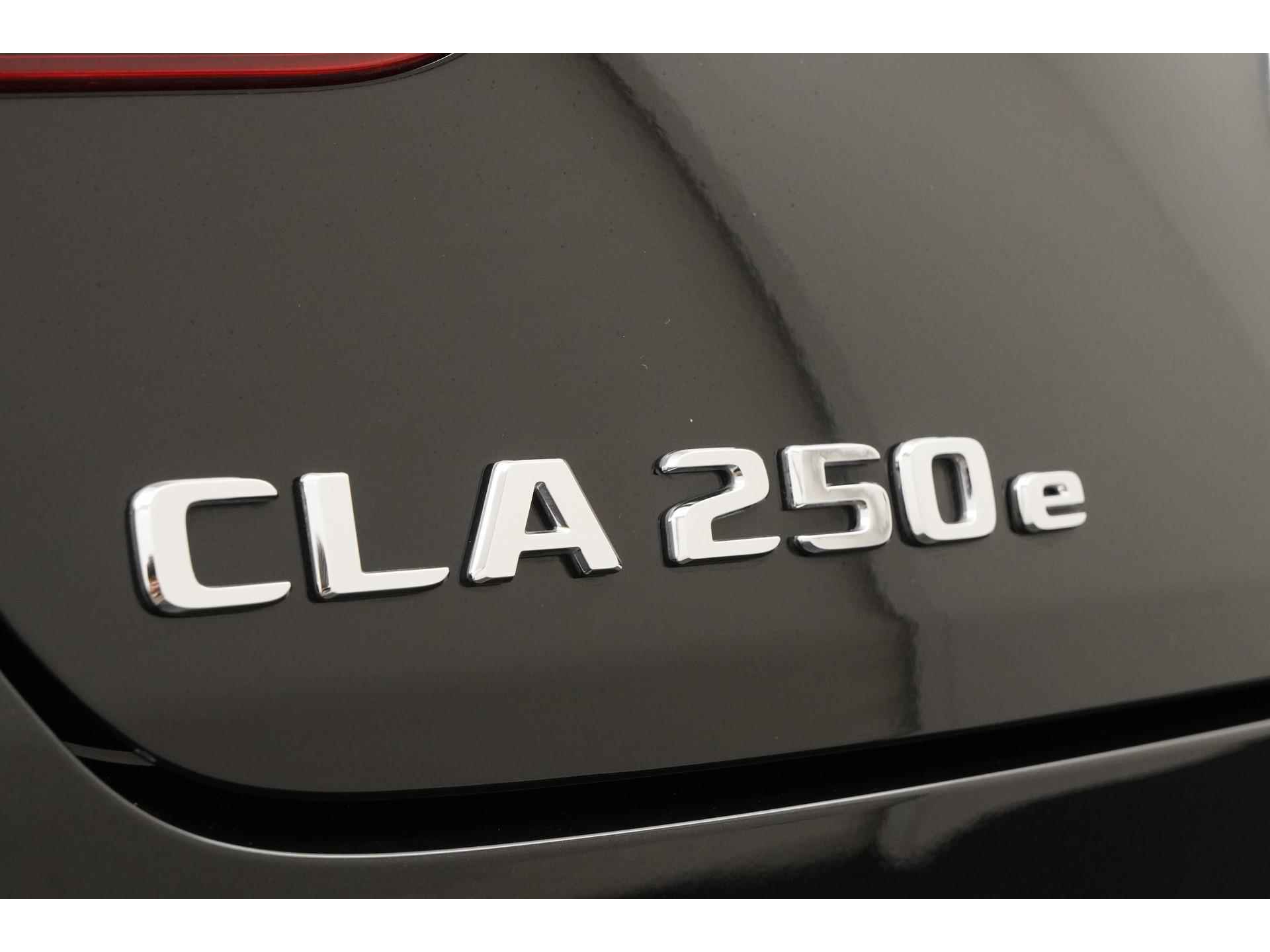 Mercedes-Benz CLA-Klasse Shooting Brake 250e Night Pakket | Widescreen Cockpit | Panoramadak | Leder | Zondag Open! - 25/40