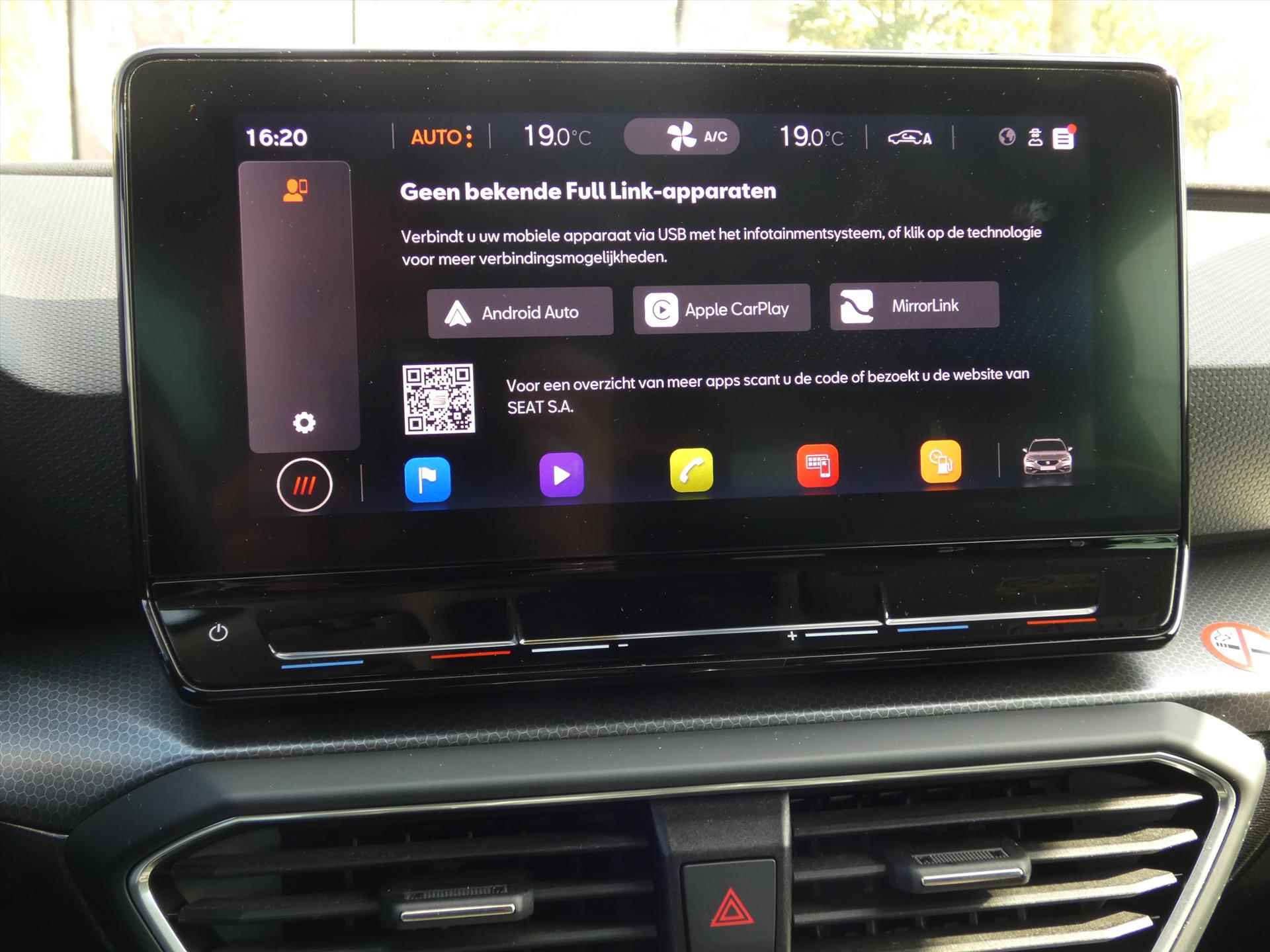 Seat Leon Sportstourer 1.5 TSI 130pk Style Launch Edition | Led | Carplay | Virtual | - 24/37