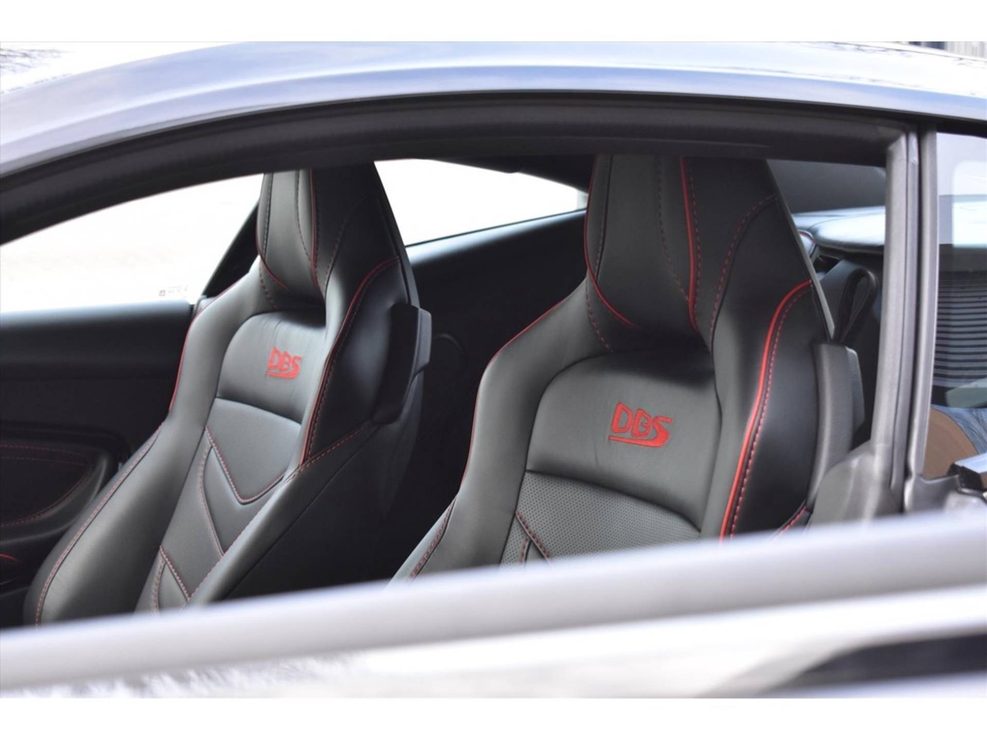 Aston Martin DBS 5.2 V12 725pk Superleggera | Premium Audio | Sport Plus stoelen - 20/61