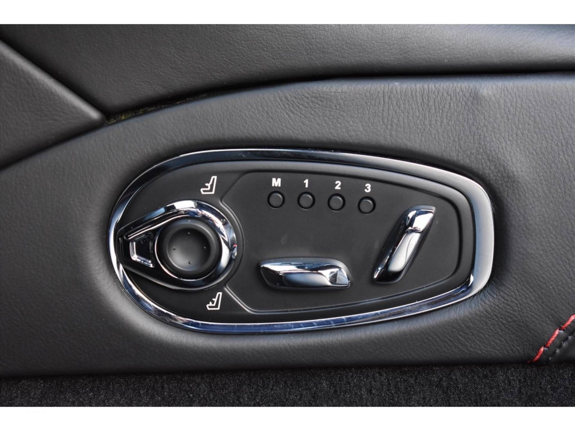 Aston Martin DBS 5.2 V12 725pk Superleggera | Premium Audio | Sport Plus stoelen - 61/61