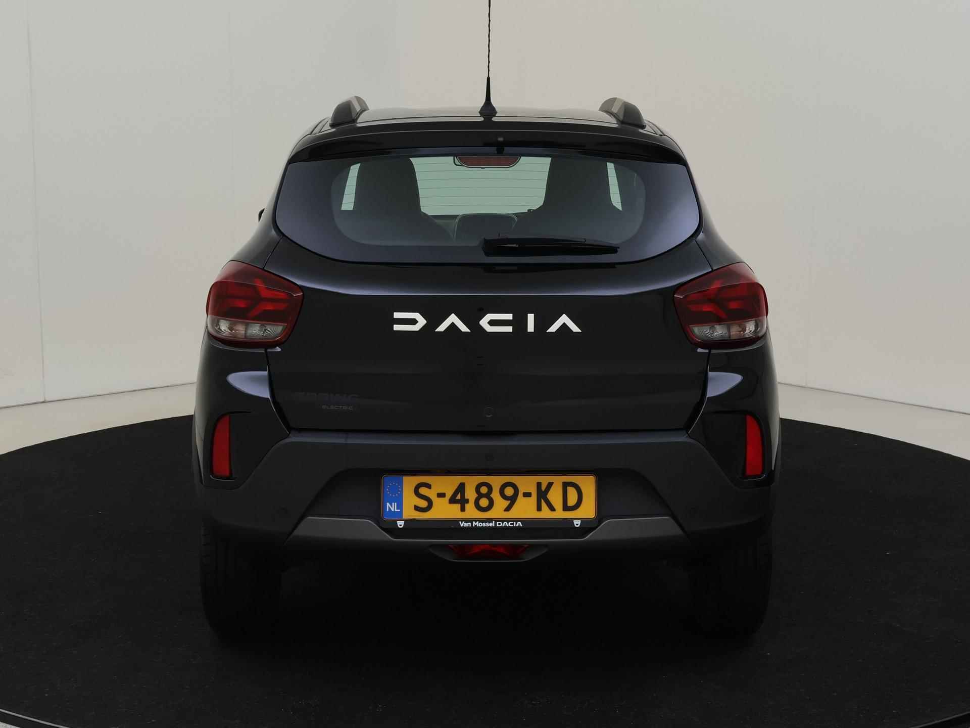 Dacia Spring Expression 27 kWh | Achteruitrijcamera | Carplay | Parkeersensoren achter - 8/25