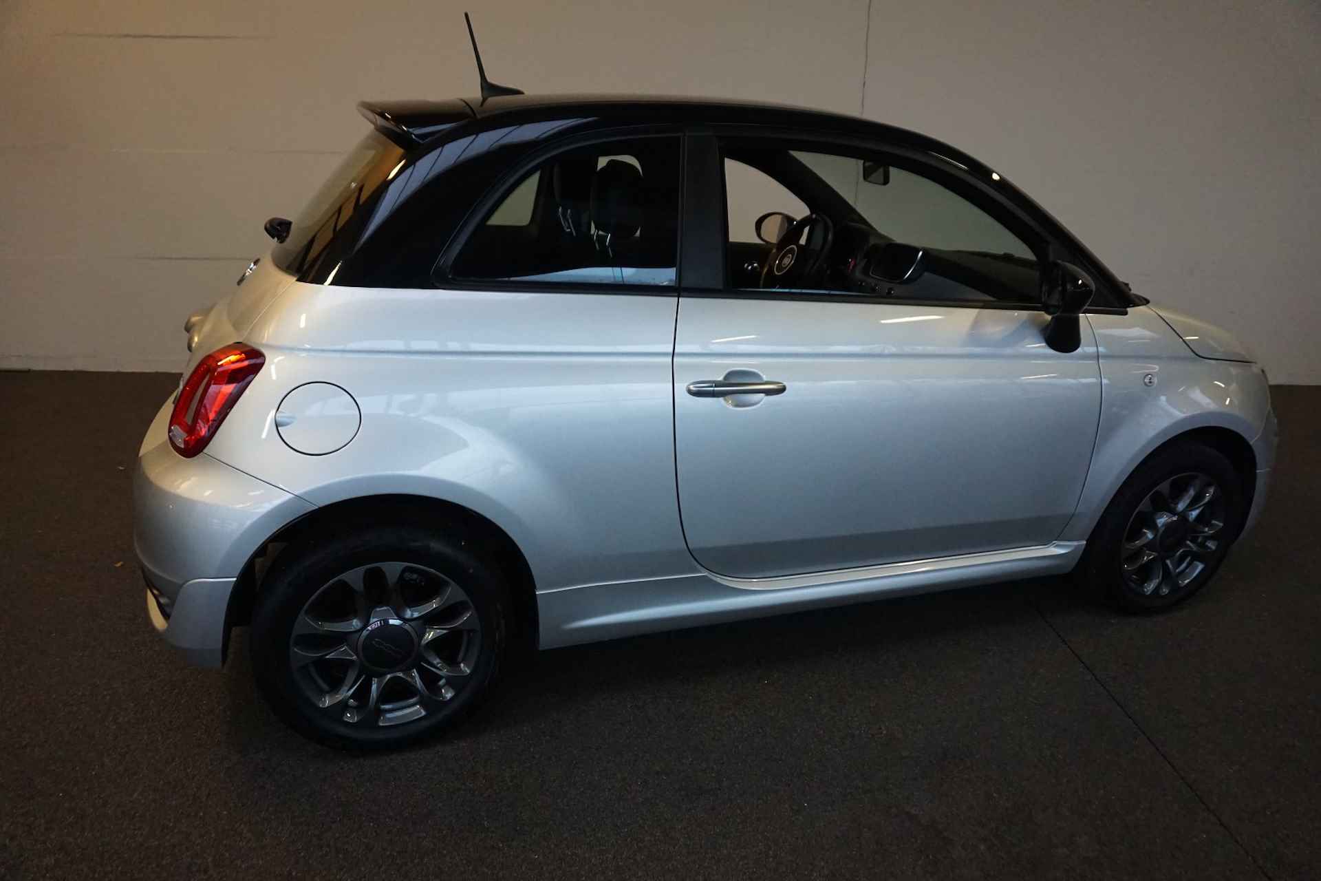 FIAT 500 1.0 70pk Hybrid Sport - 2/40