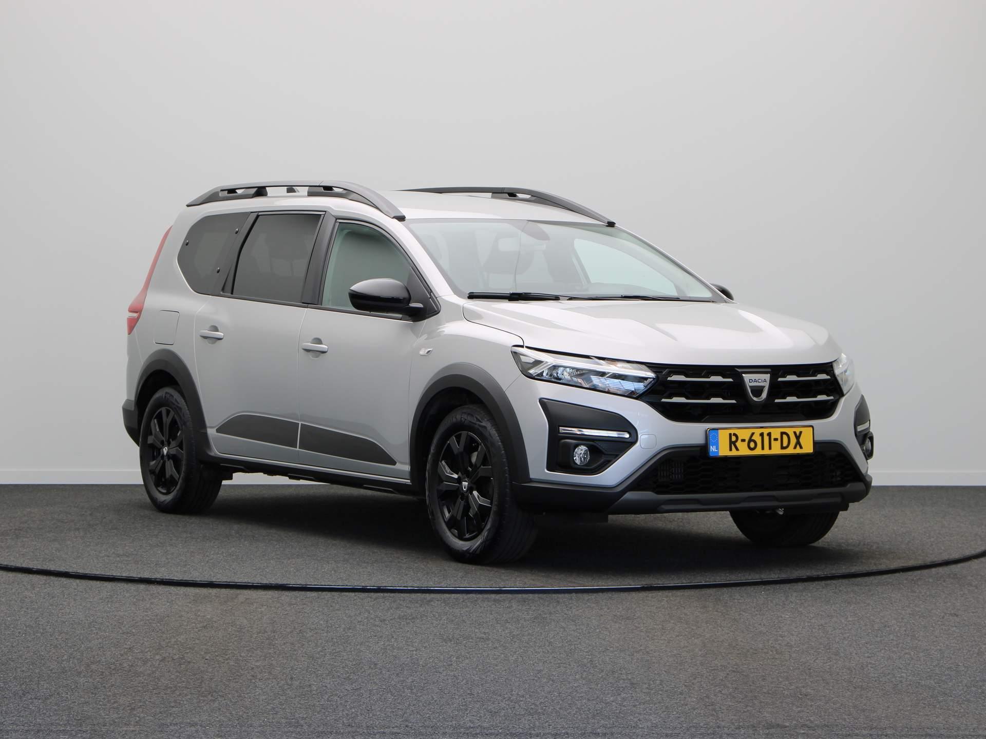 Dacia Jogger TCe 100pk Bi-Fuel Extreme 7p. | NIEUWSTAAT | Stoel verwarming | Achteruitrijcamera | Climate control | Apple carplay/Android auto |