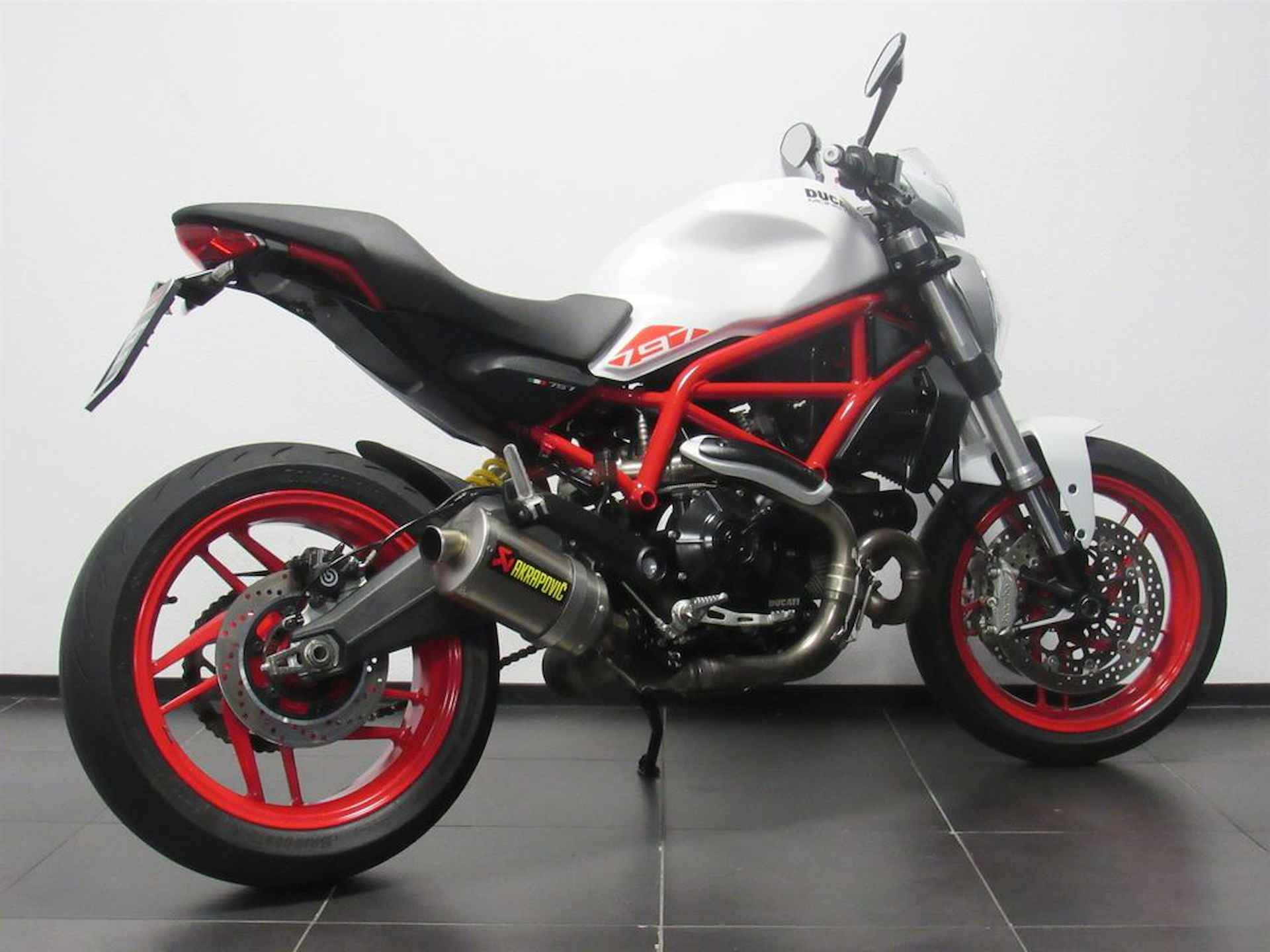 Ducati MONSTER 797 - 6/14