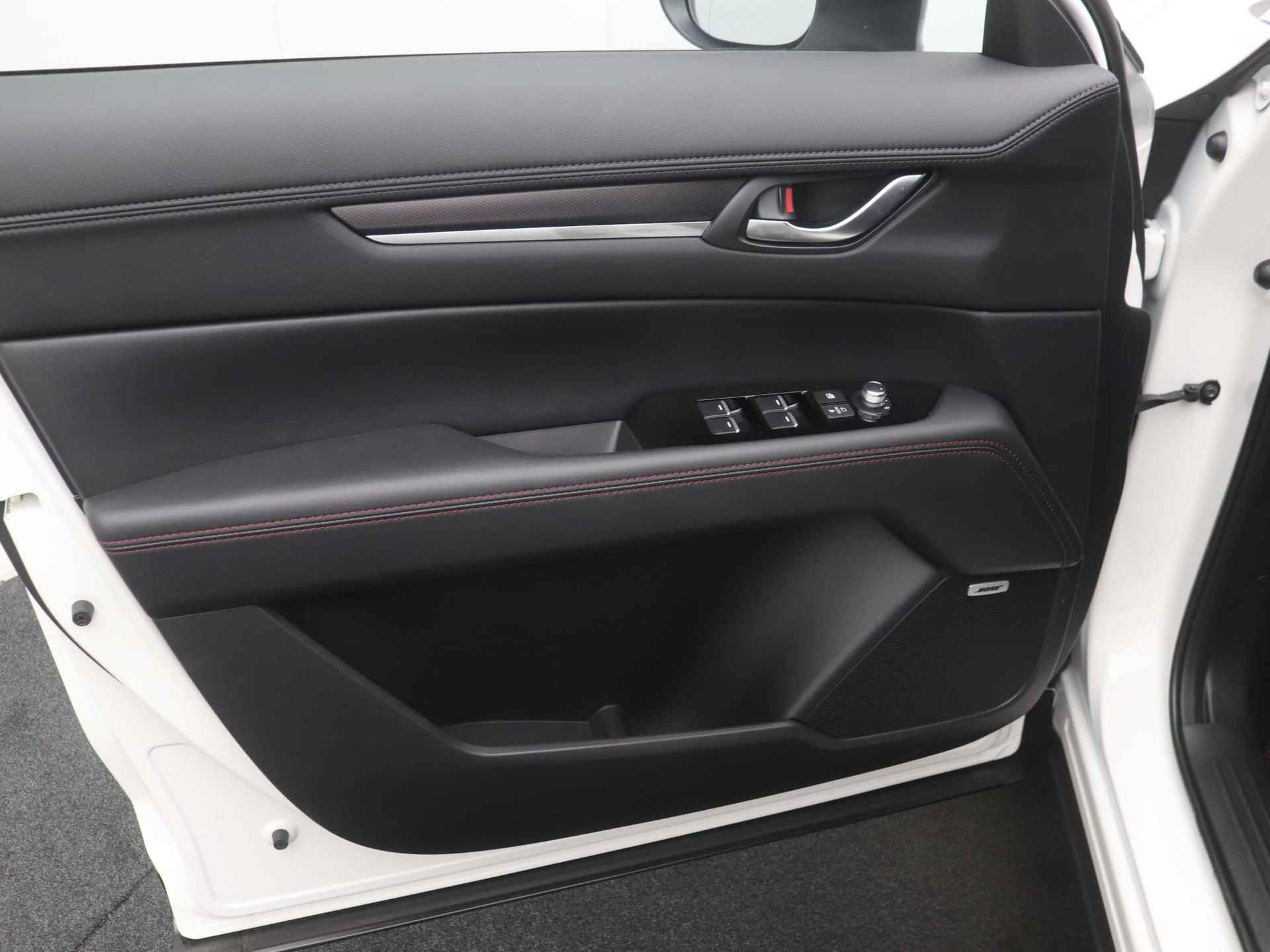 Mazda CX-5 2.0 SkyActiv-G Homura automaat met Black Comfort Pack en Sunroof en aero pack | demo voordeel - 12/51