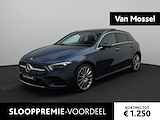 Mercedes-Benz A-klasse 250 e Business Solution AMG Limited | AMG-styling | Automaat | Panorama dak | Sfeer verlichting  | Half-Leder | Navigatie | Climate control | Parkeer sensoren | LMV | LED | Schuifdak | Camera |