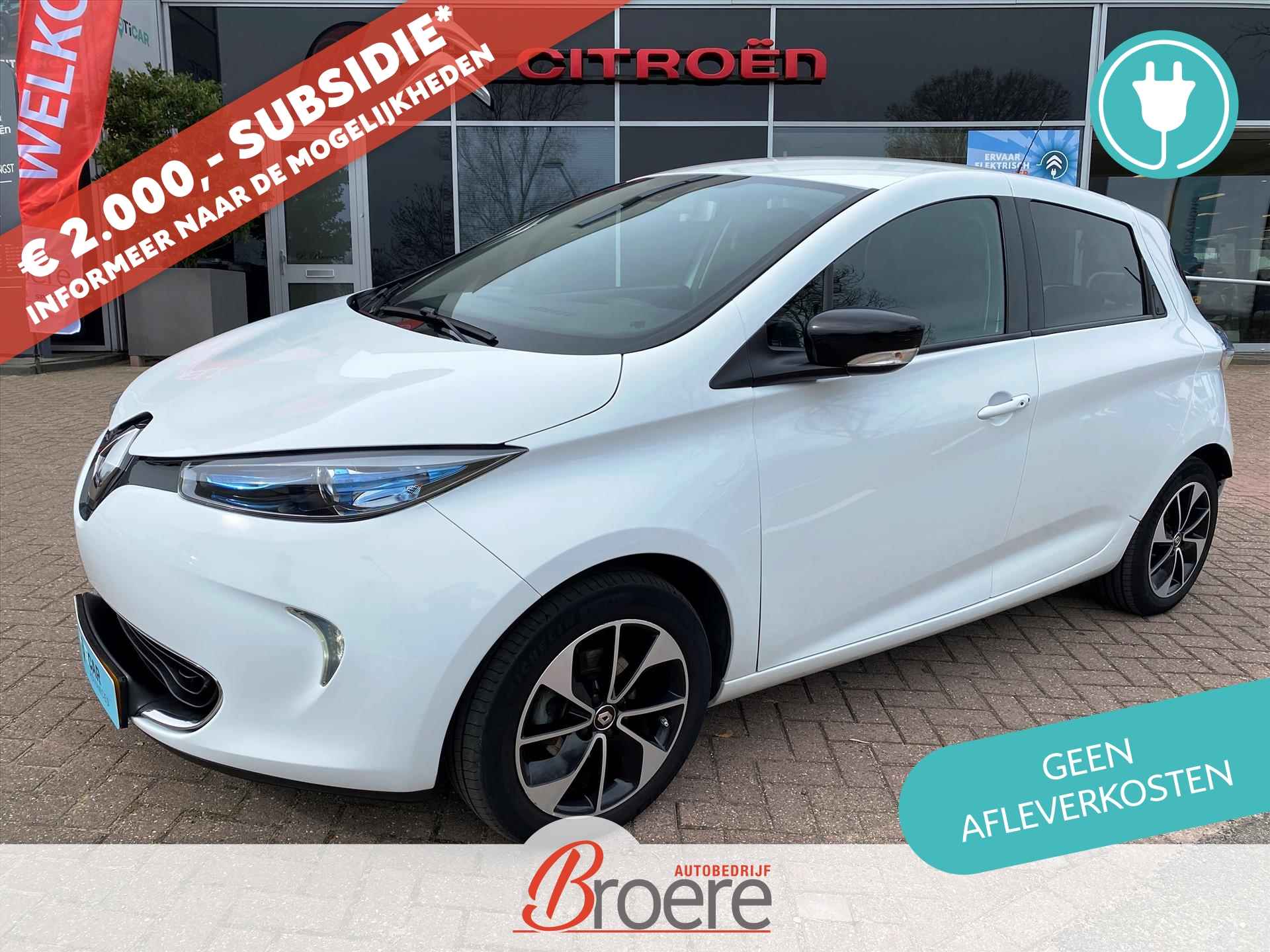 Renault Zoe R90 92pk Intens 41kWh inclusief KOOPACCU | camera, parkeersensoren, navigatie, mode 2 en 3 laadkabel, 16 inch velgen, bluetooth - 1/53