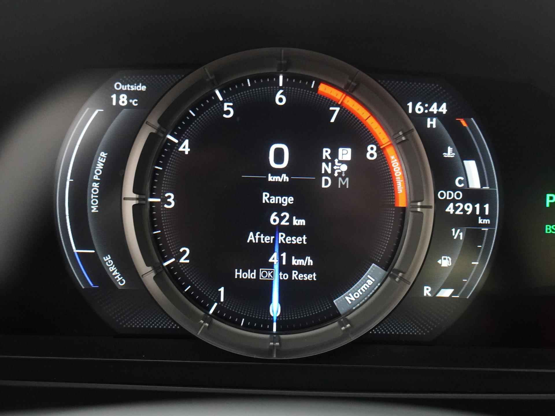 Lexus LC 500h | Origineel NL! | 1e eigenaar & Dealeronderhouden | Panoramadak | Mark Levinson | - 7/35