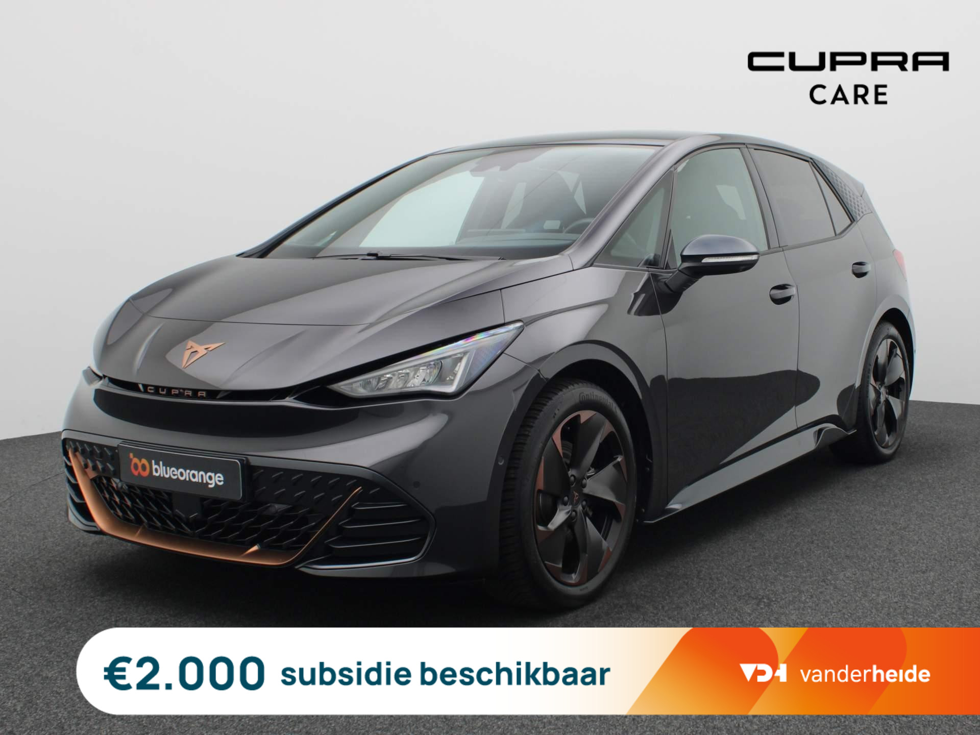 CUPRA Born Performance 62 kWh 204 PK Panoramadak, 19" copper velgen, verwarmbare voorstoelen, keyless, side assist, 360 graden camera