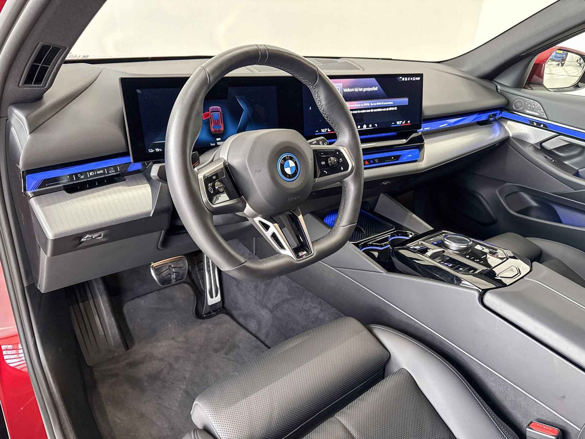 BMW i5 Touring eDrive40 M Sport Edition M Sportpakket Pro - 21/25