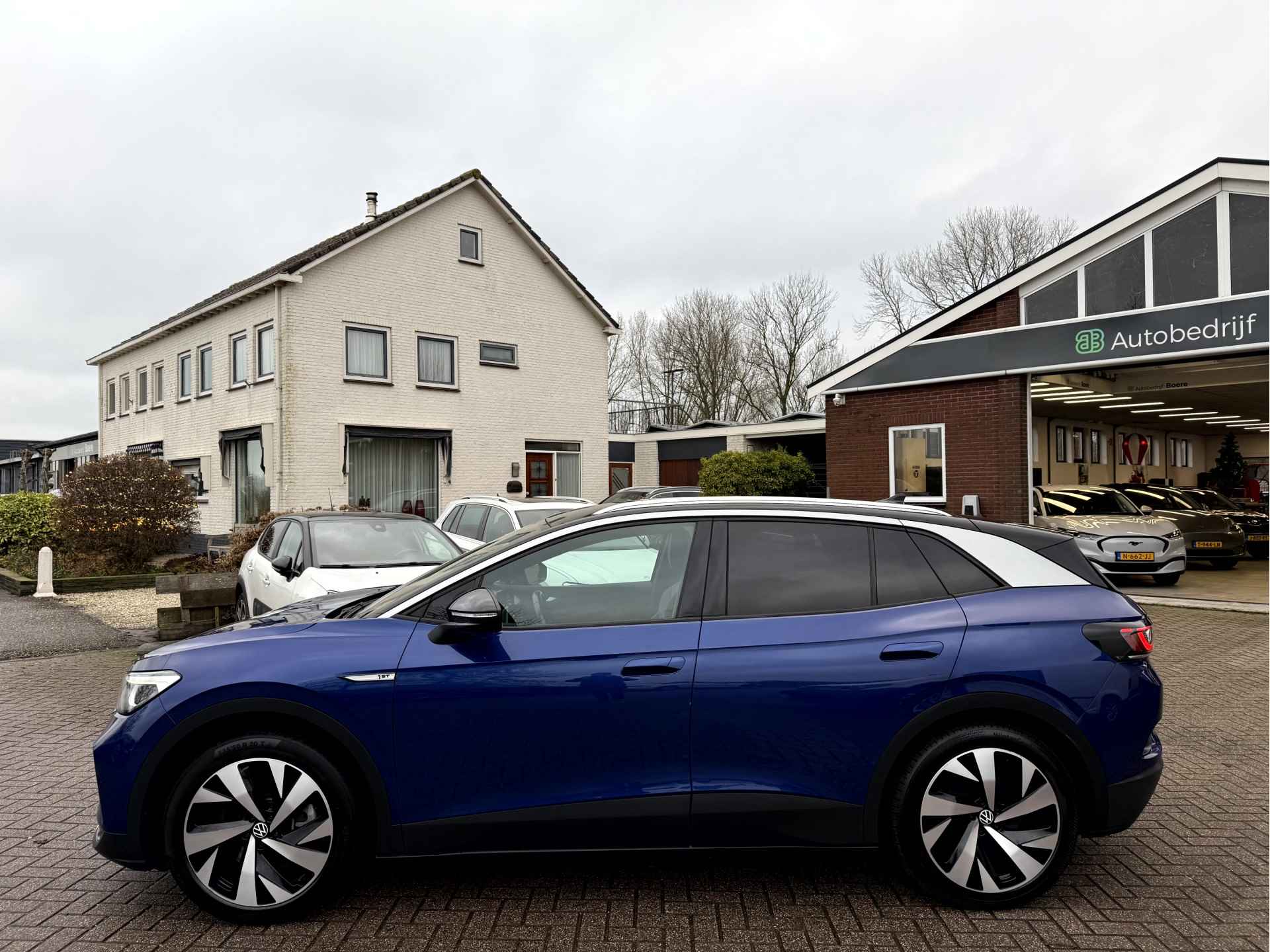 Volkswagen ID.4 First 77 kWh Trekhaak, Camera, Stoel/Stuur Verwarming - 2/29