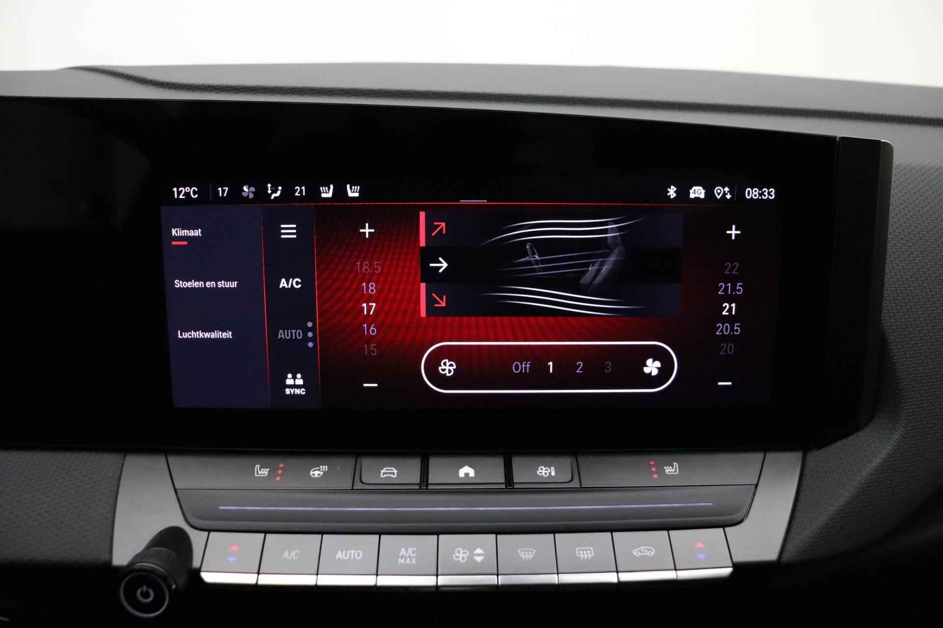 Opel Astra 1.2 Level 4 GS Line Automaat | Navigatie | Rondomzicht Camera | Stoel & Stuurverwarming | Lichtmetalen velgen Black | Keyless | Climate control - 27/38