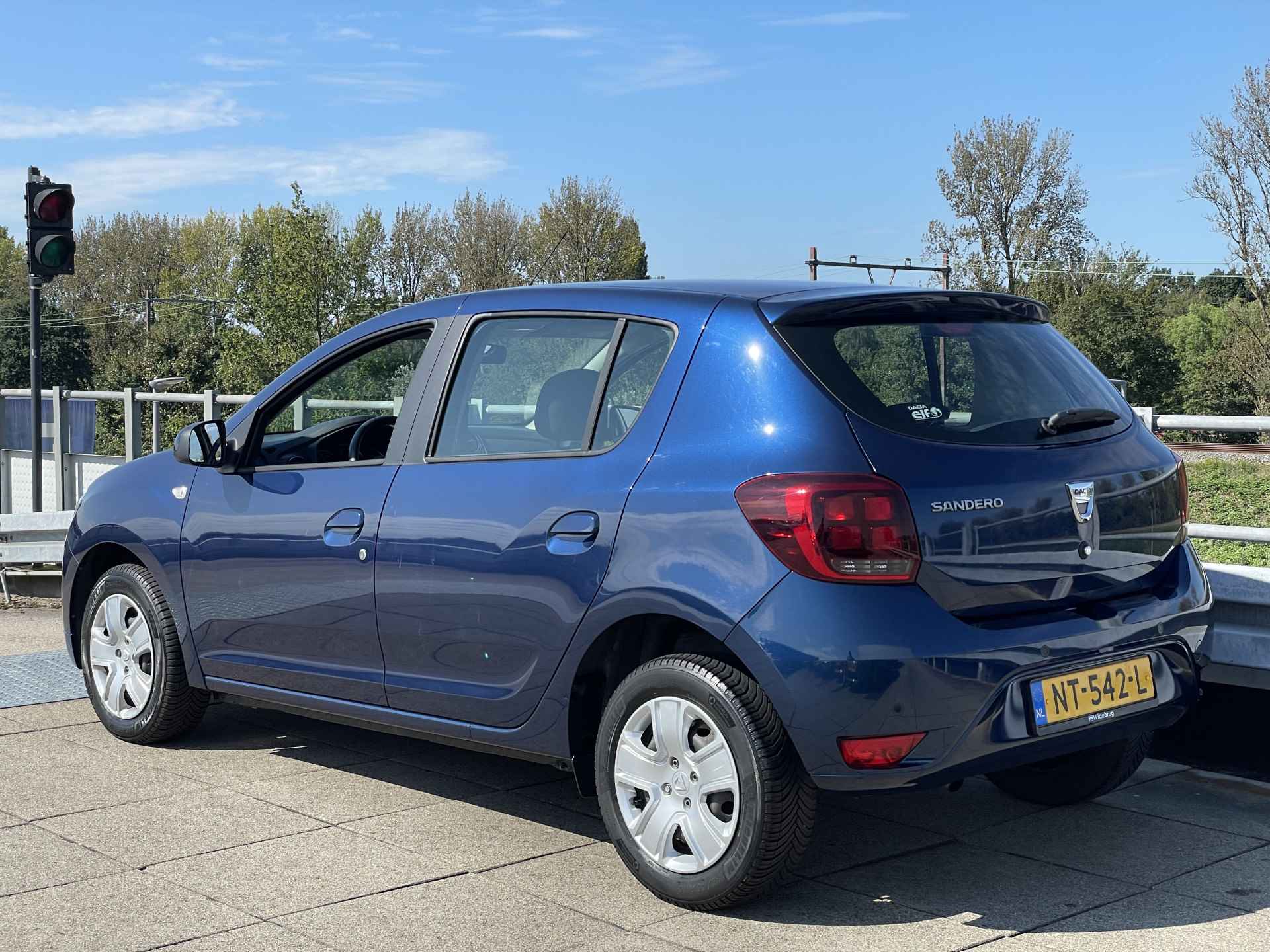 Dacia Sandero 0.9 TCe Laureate | Navigatie | Airco | Cruise Control Rijklaarprijs! | - 8/34