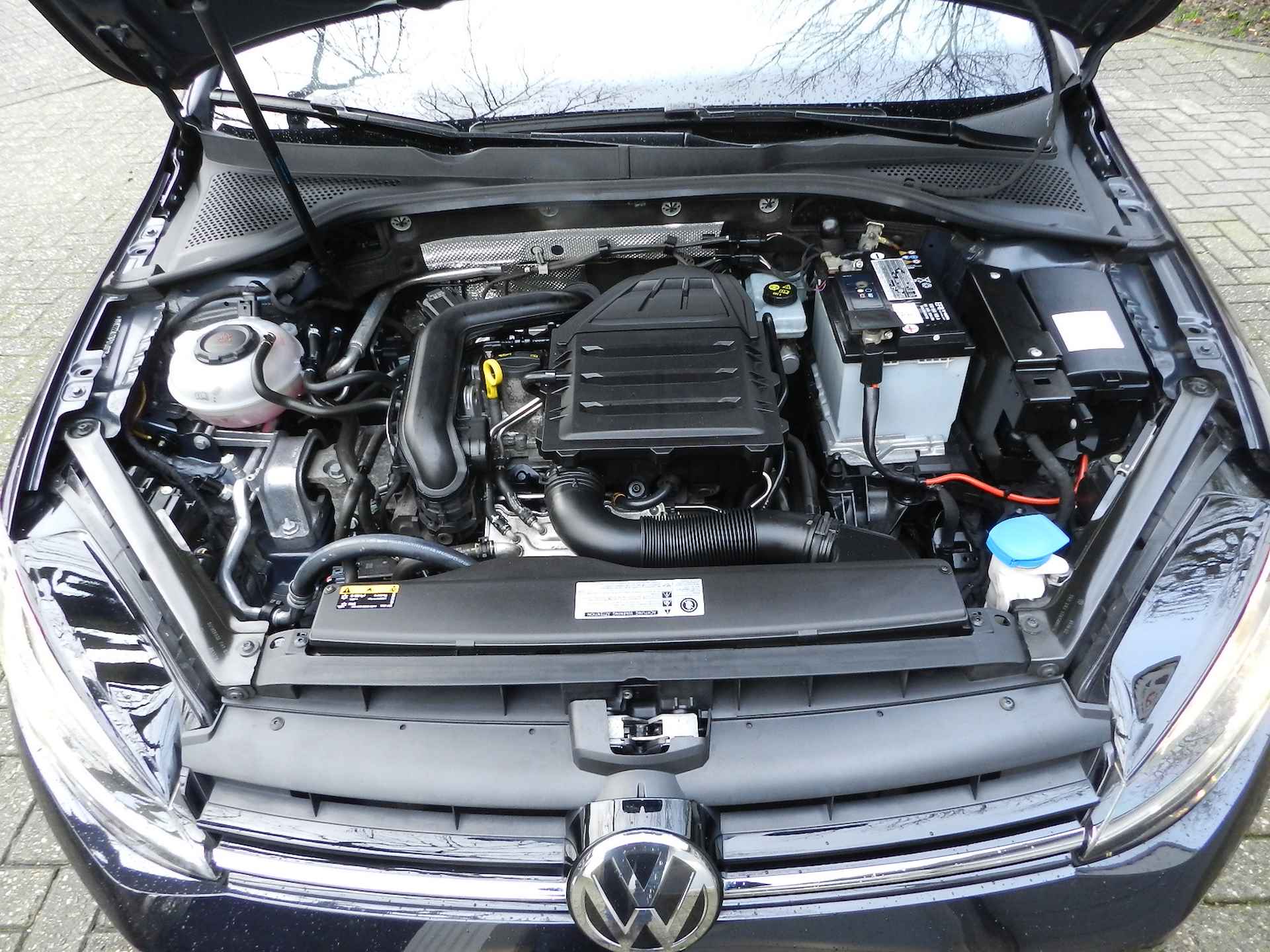 Volkswagen Golf 1.0 TSI 115PK Comfortline Navi Apple en Android PDC Climate & Cruise contr - 6/36