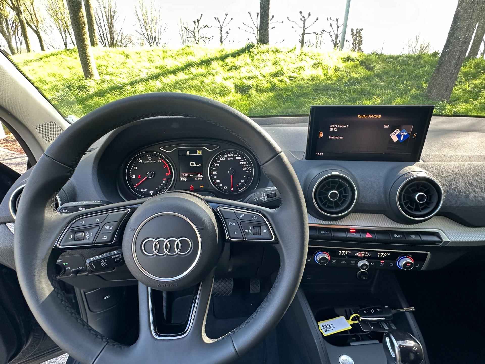 Audi Q2 35 TFSI Advanced edition camera - stoelverwarming - 23/40