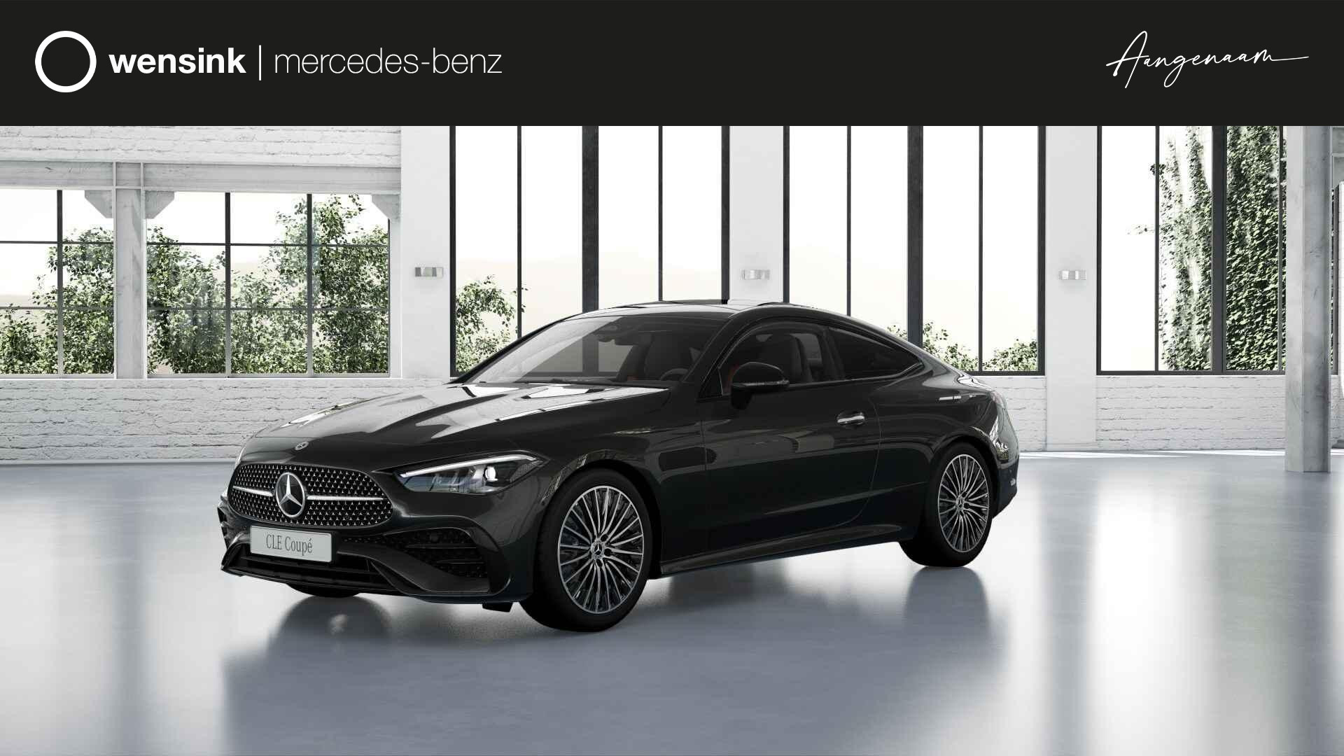 Mercedes-Benz CLE-Klasse 200 Coupé AMG Line | Achteruitrijcamera | Panoramaschuifdak | Stoelverwarming | Sfeerverlichting | Smartphone-integratie |